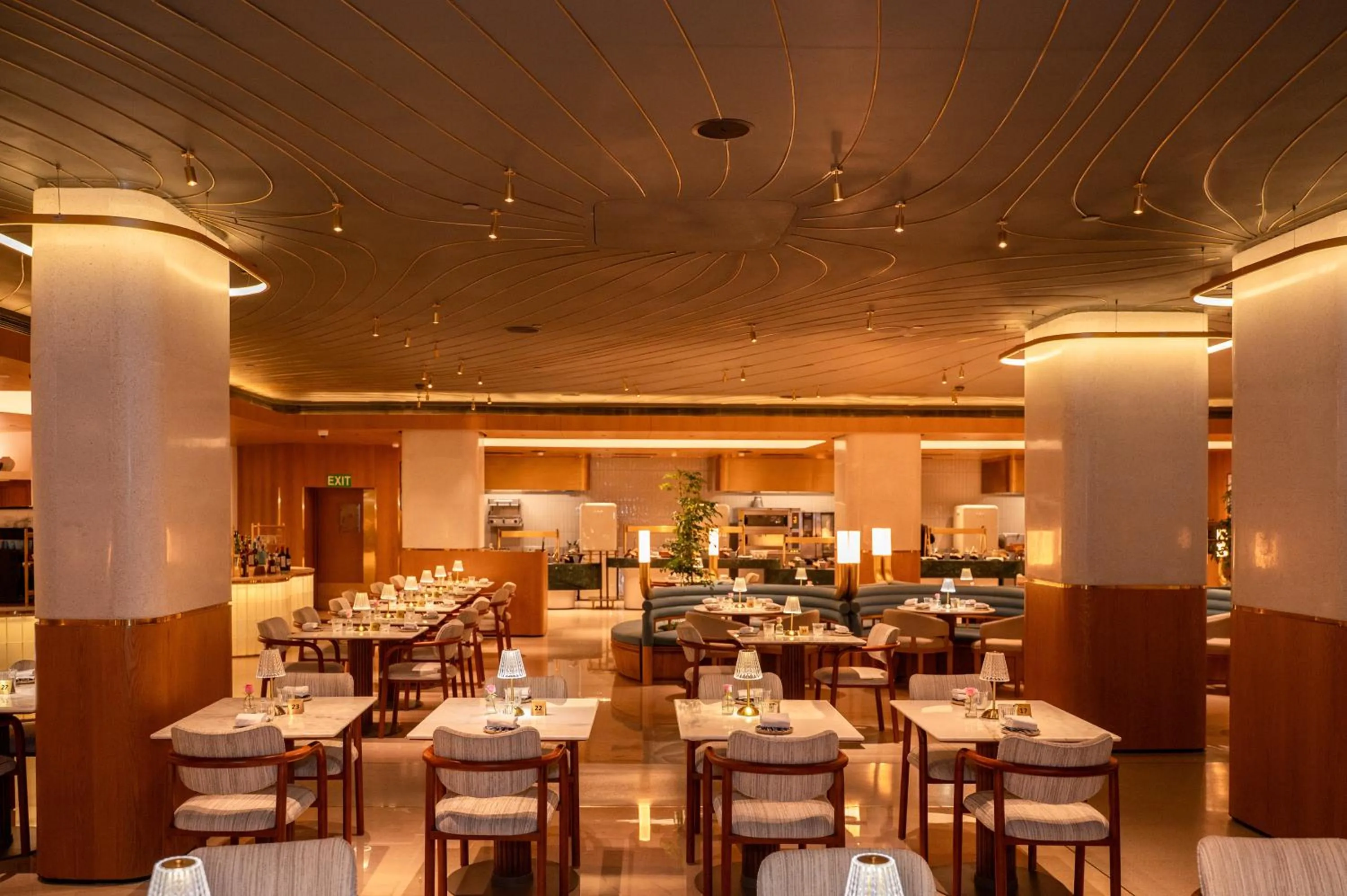 Restaurant/places to eat in Hilton Bangalore Embassy GolfLinks