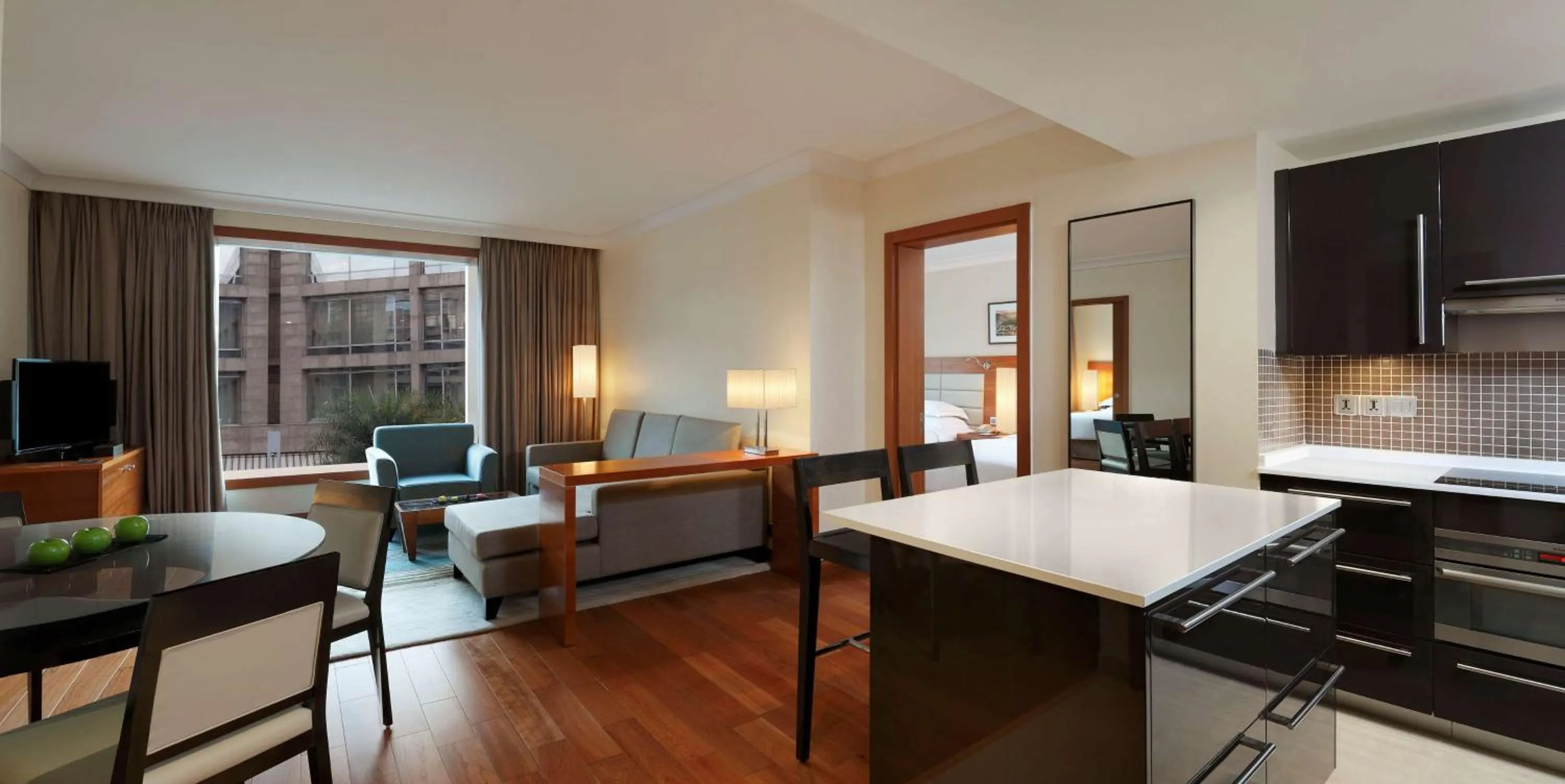 TV and multimedia, Bed in Hilton Bangalore Embassy GolfLinks