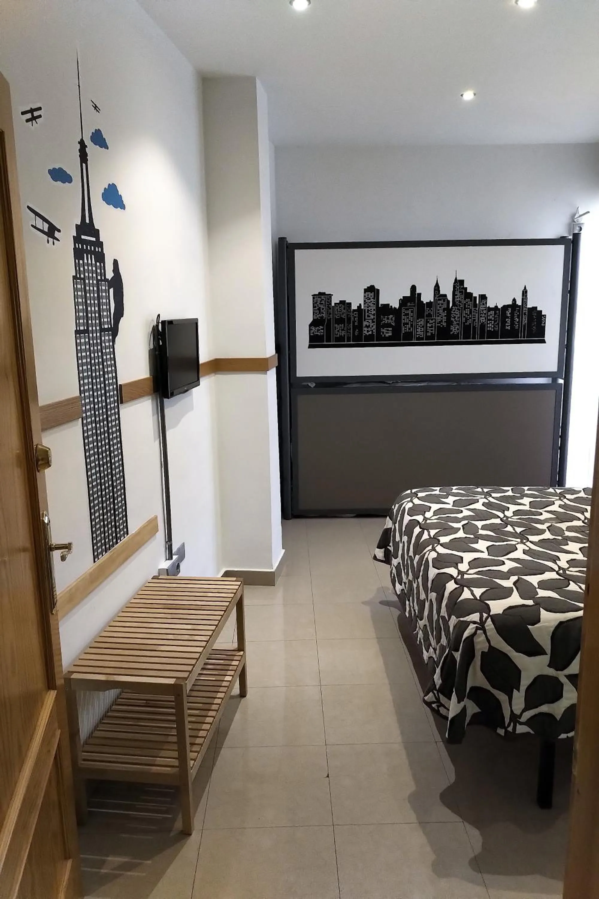 Property building, Bed in Apartamentos El Templo Suites