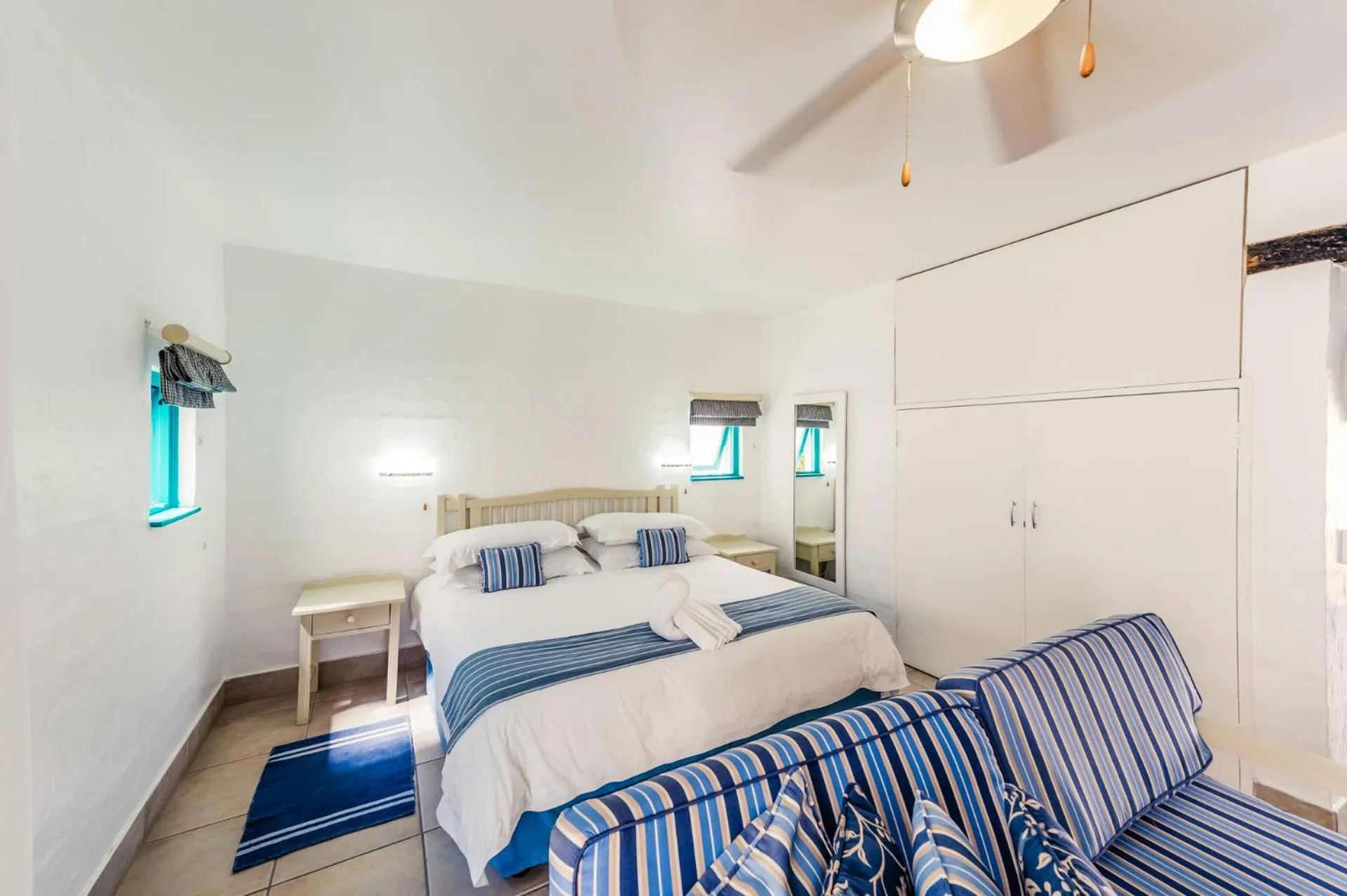 Bed in Club Mykonos Langebaan