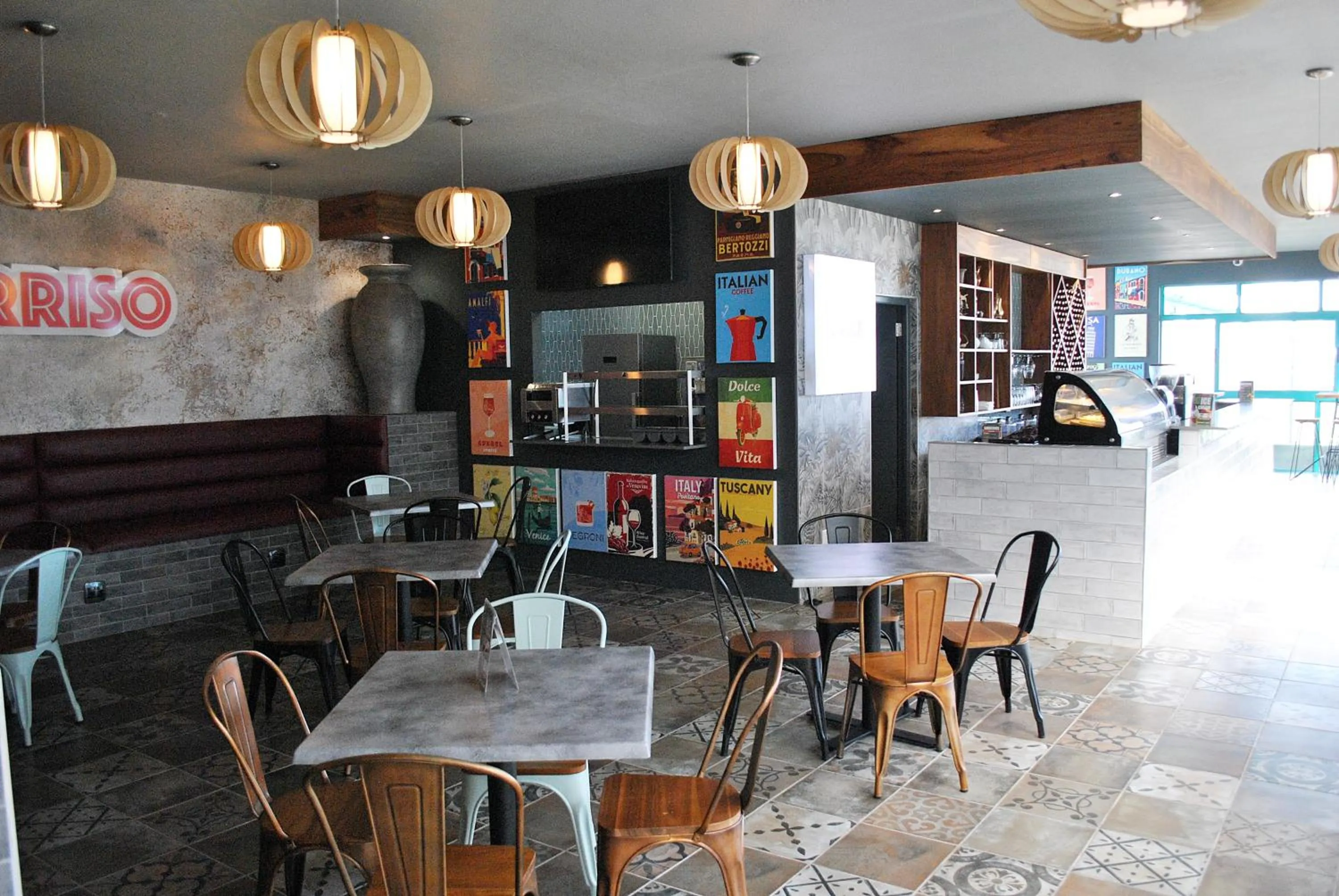 Restaurant/places to eat in Club Mykonos Langebaan