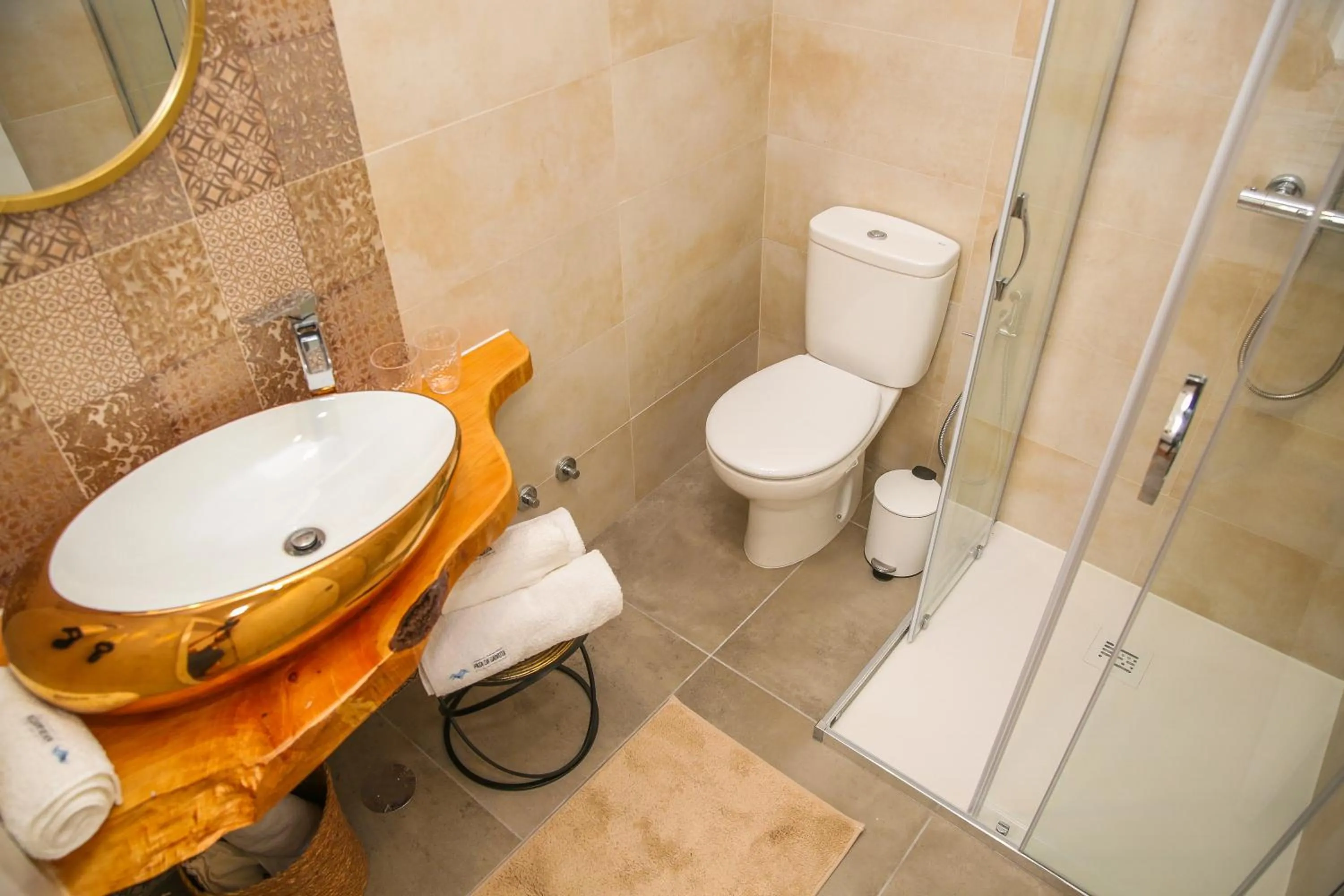 Shower in Pata da Gaivota Boutique House