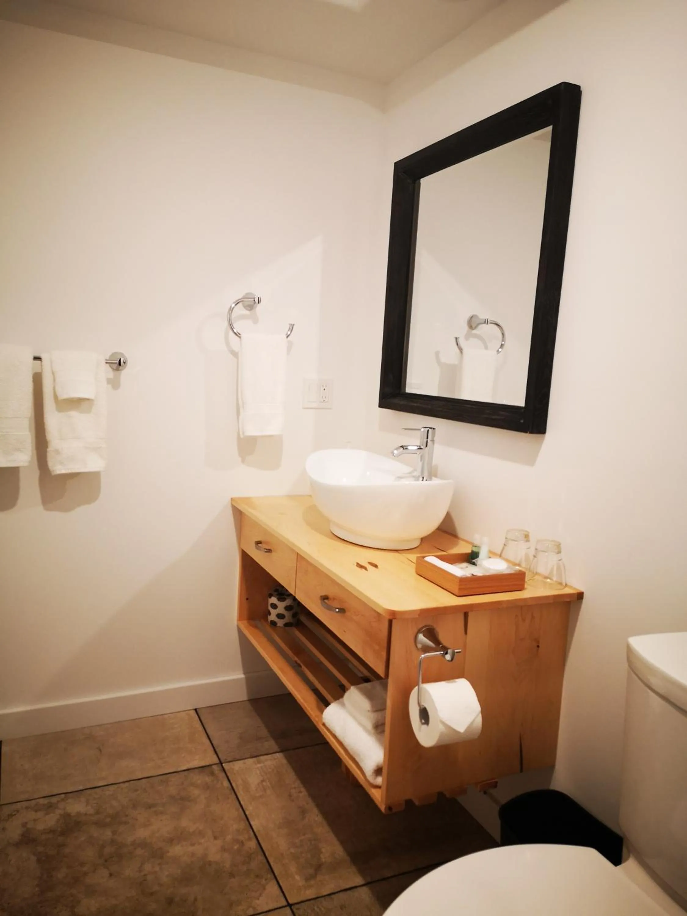 Bathroom in Au Cachalot Caché le gîte hôtel