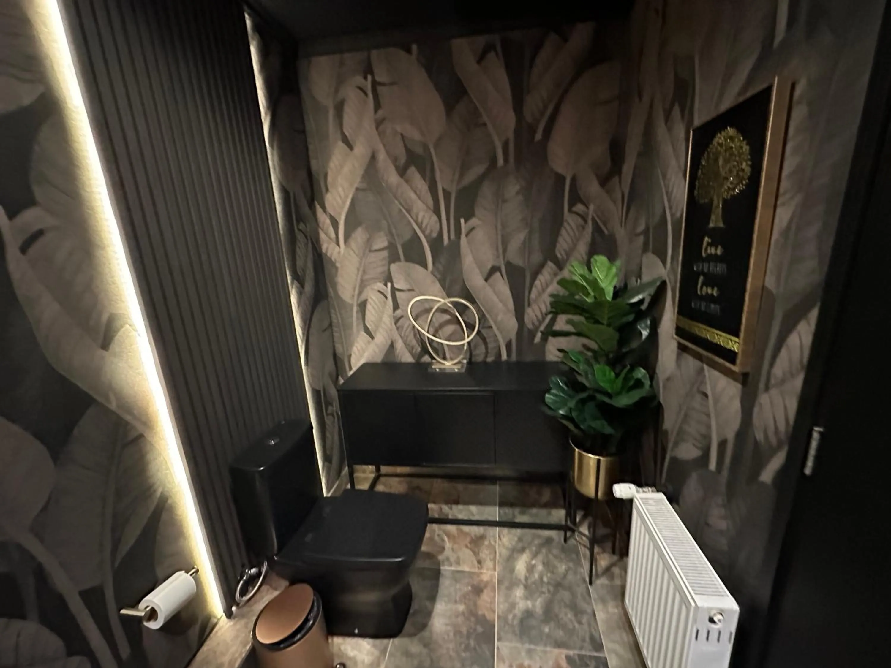Public Bath in Patagonia Hotel & Apart Suite