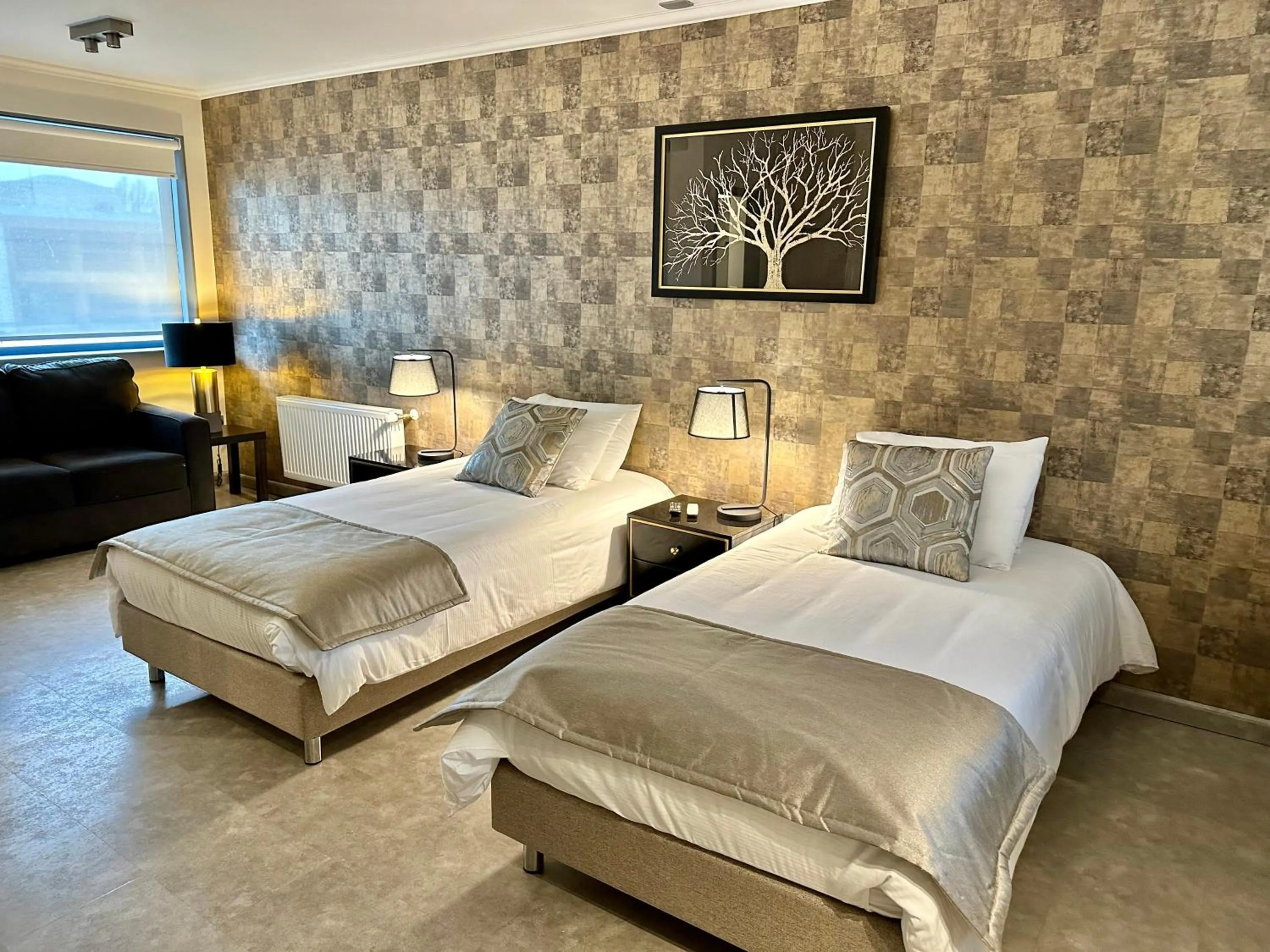 Photo of the whole room, Bed in Patagonia Hotel & Apart Suite