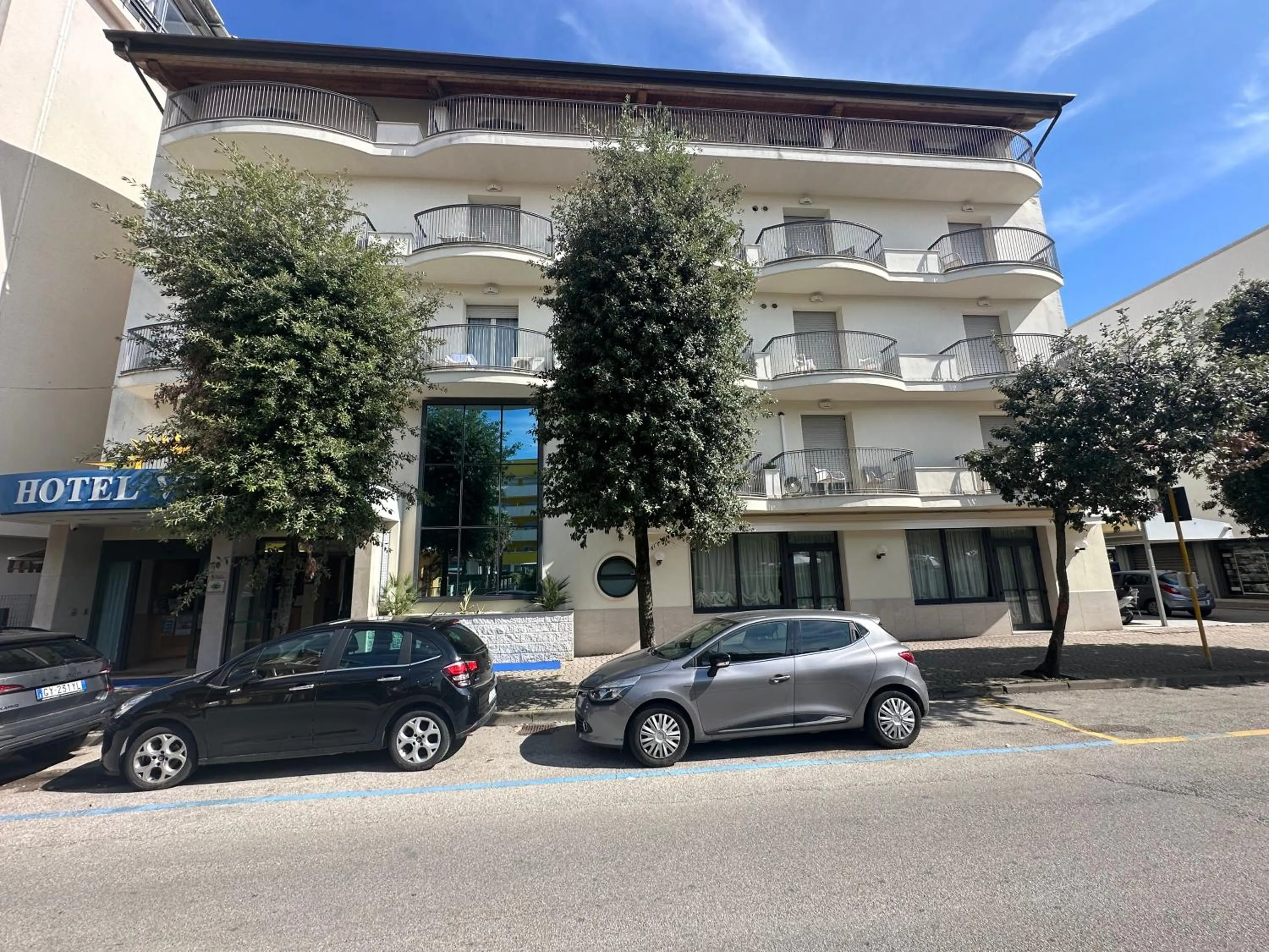 Property building in Hotel Vienna