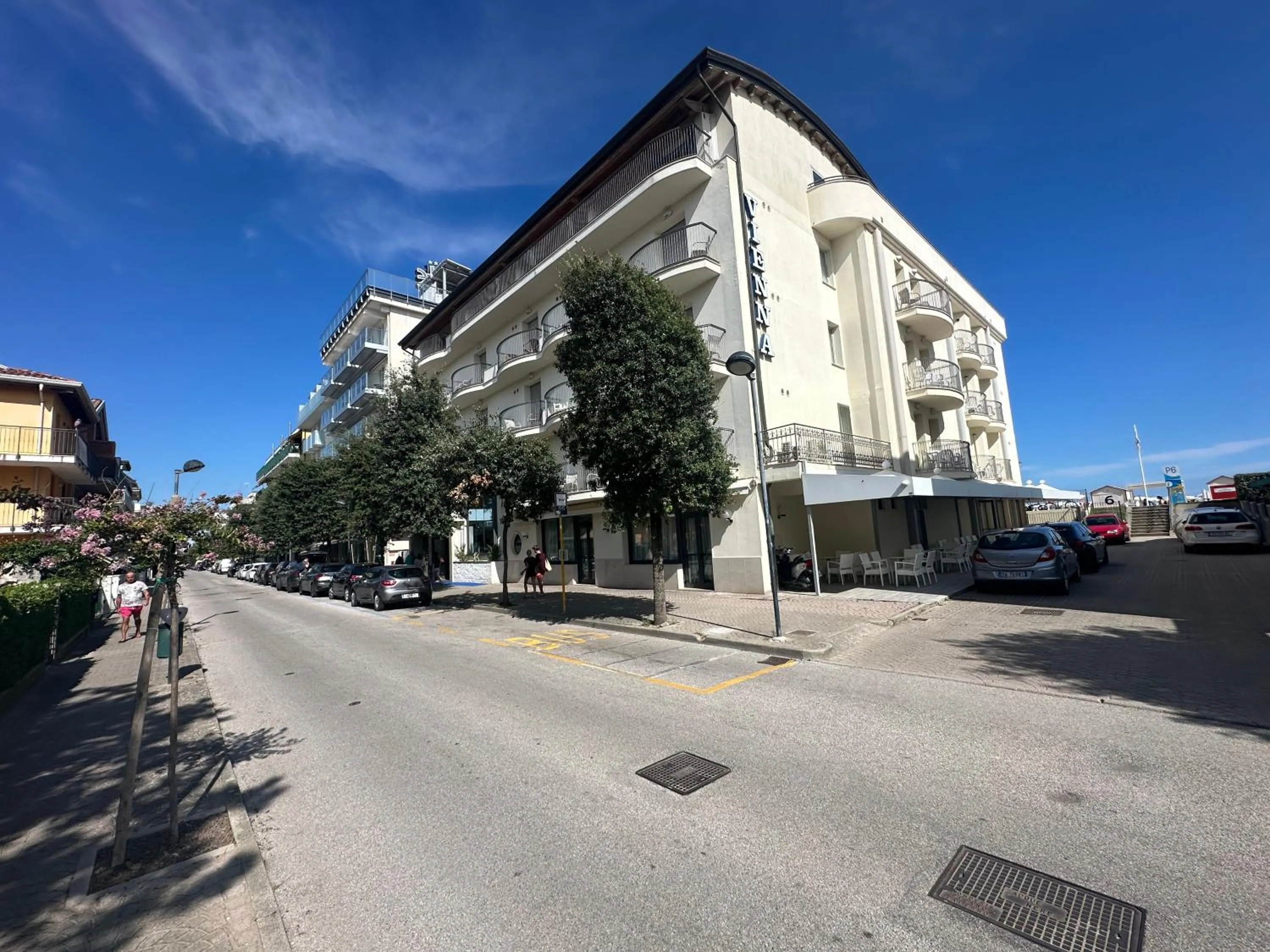 Property building in Hotel Vienna