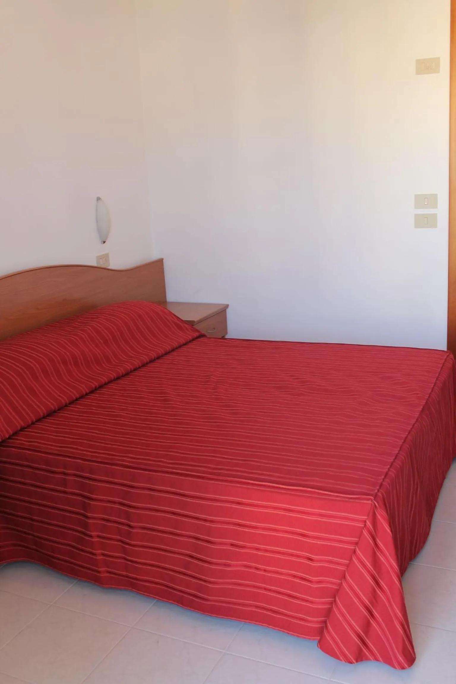 Deluxe Double Room with Balcony and Sea View in Hotel Vienna