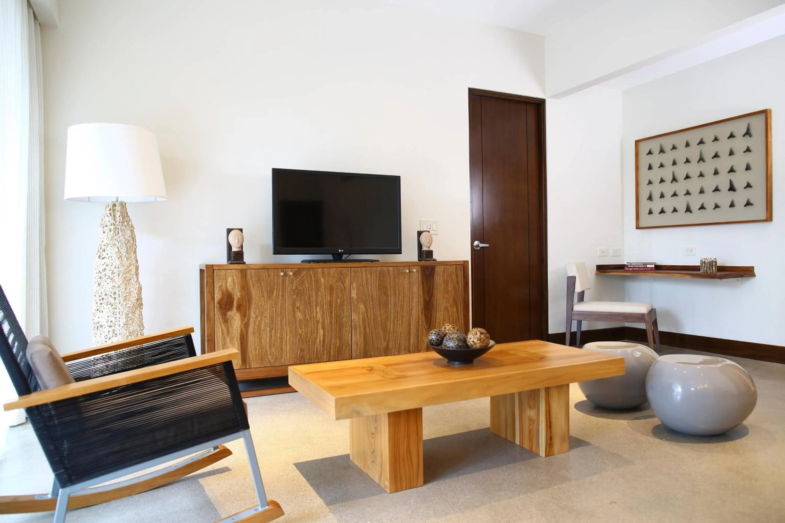 Living room in El Mangroove Papagayo, Autograph Collection