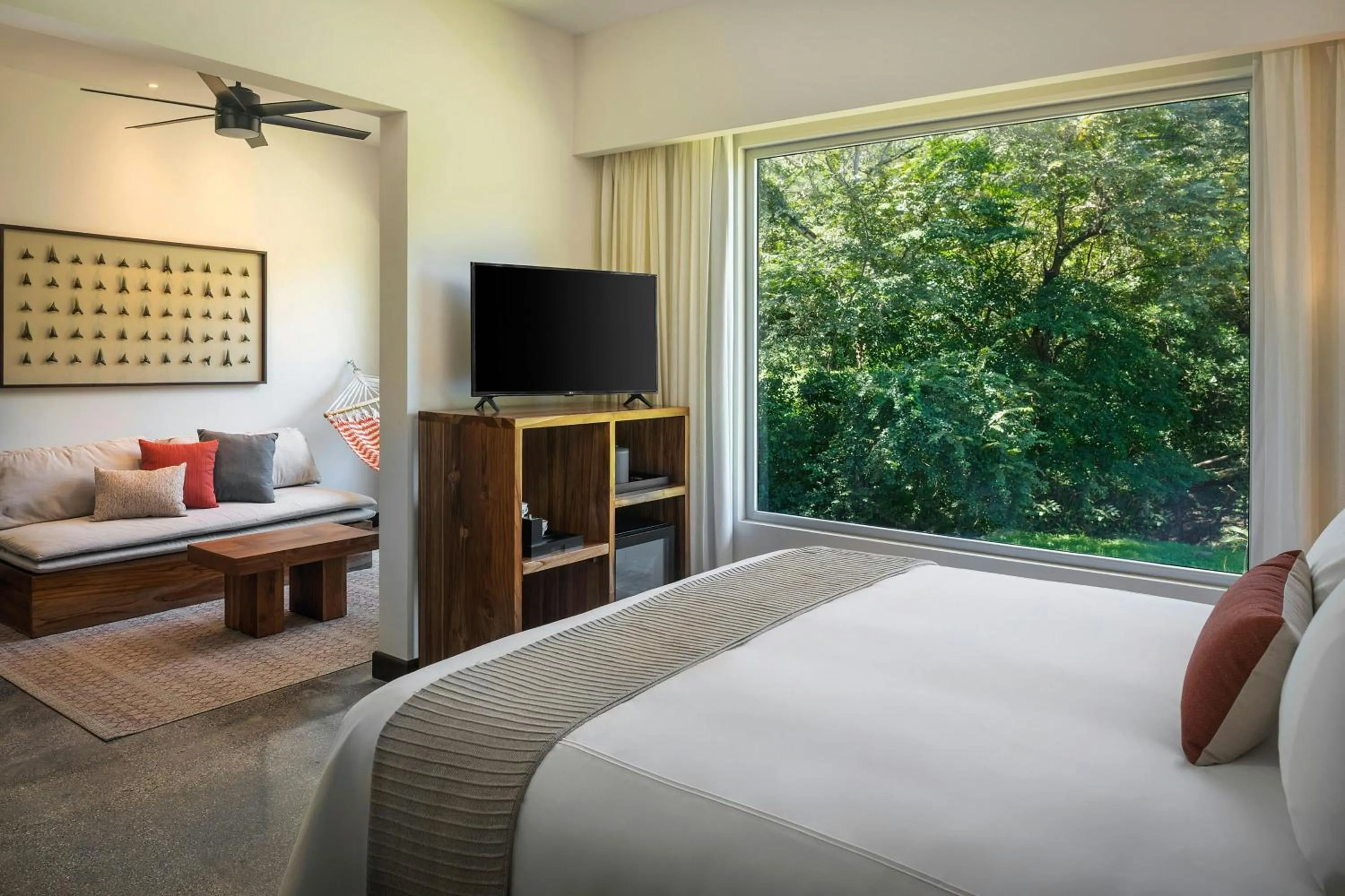 Bedroom, Bed in El Mangroove Papagayo, Autograph Collection