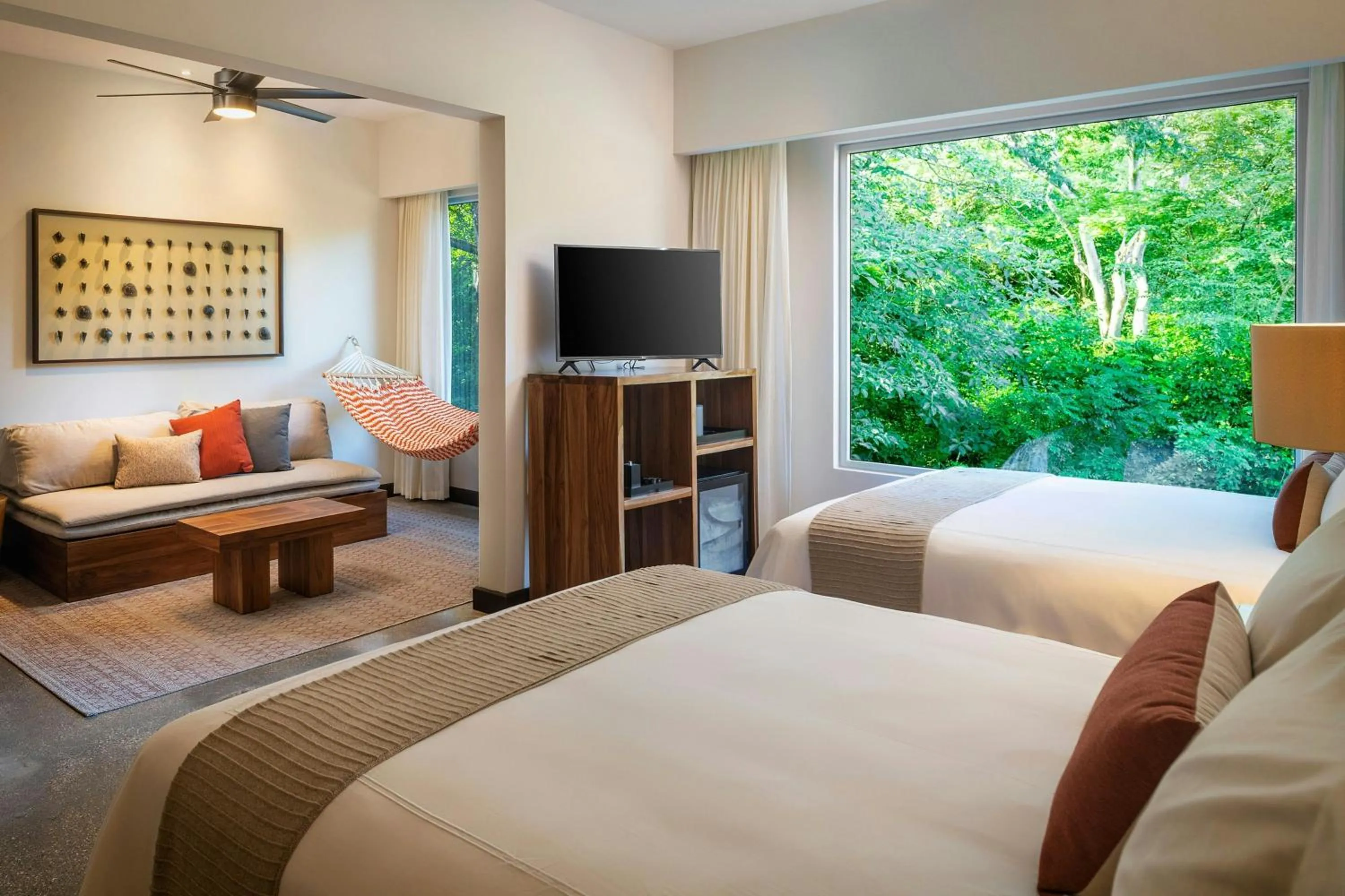 Bedroom, Bed in El Mangroove Papagayo, Autograph Collection