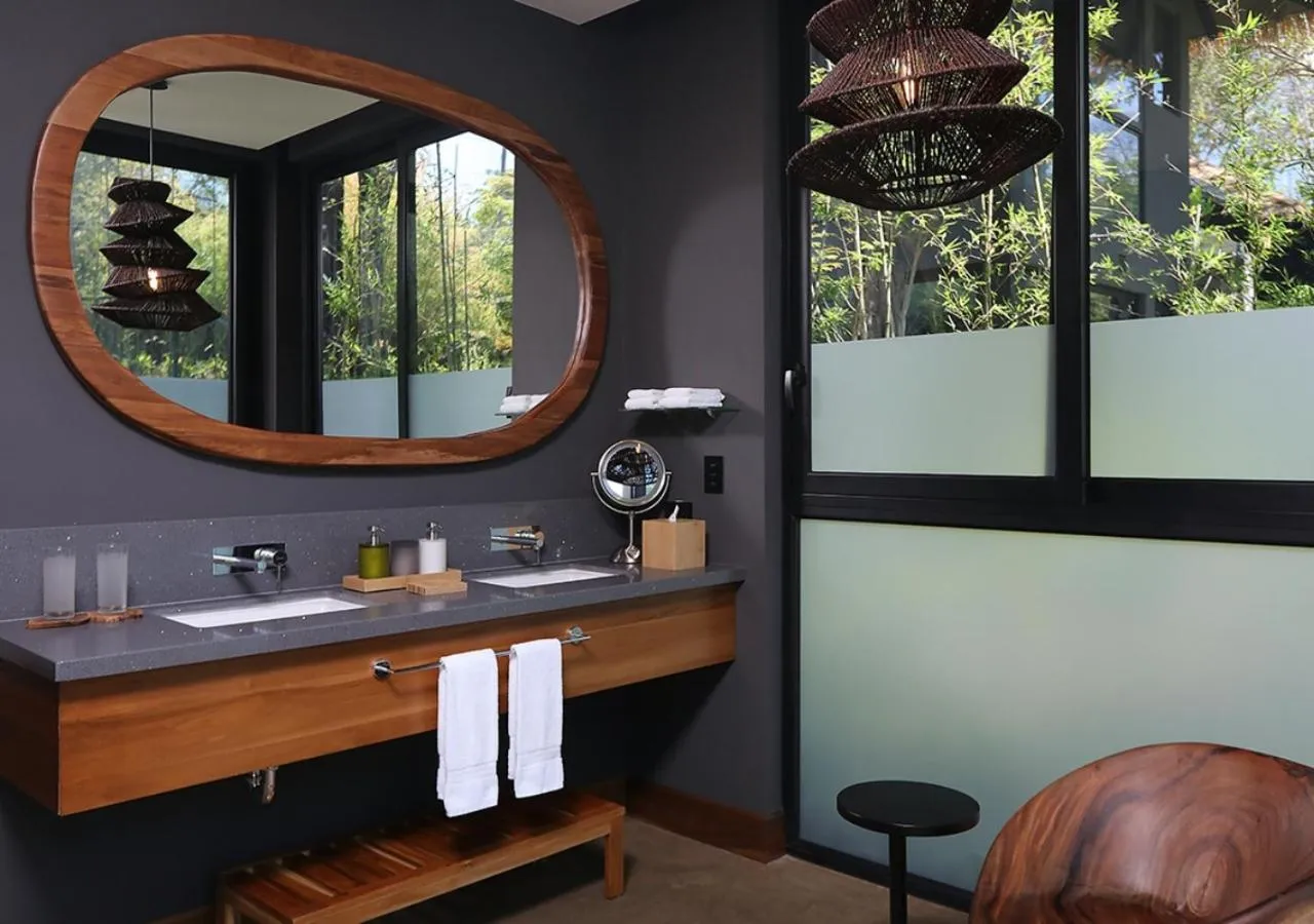 Bathroom in El Mangroove Papagayo, Autograph Collection