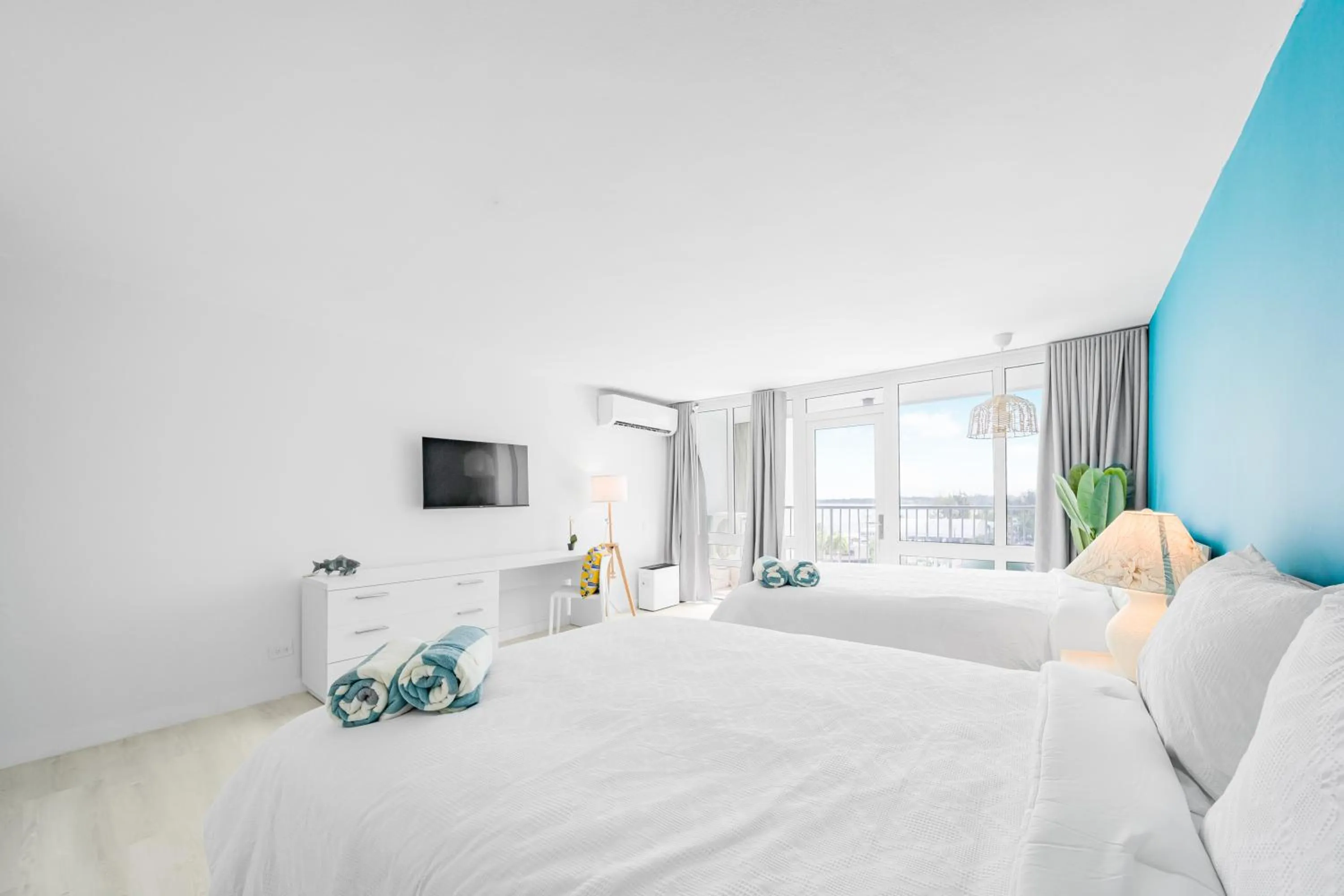 Bed in ESJ Towers by Chana