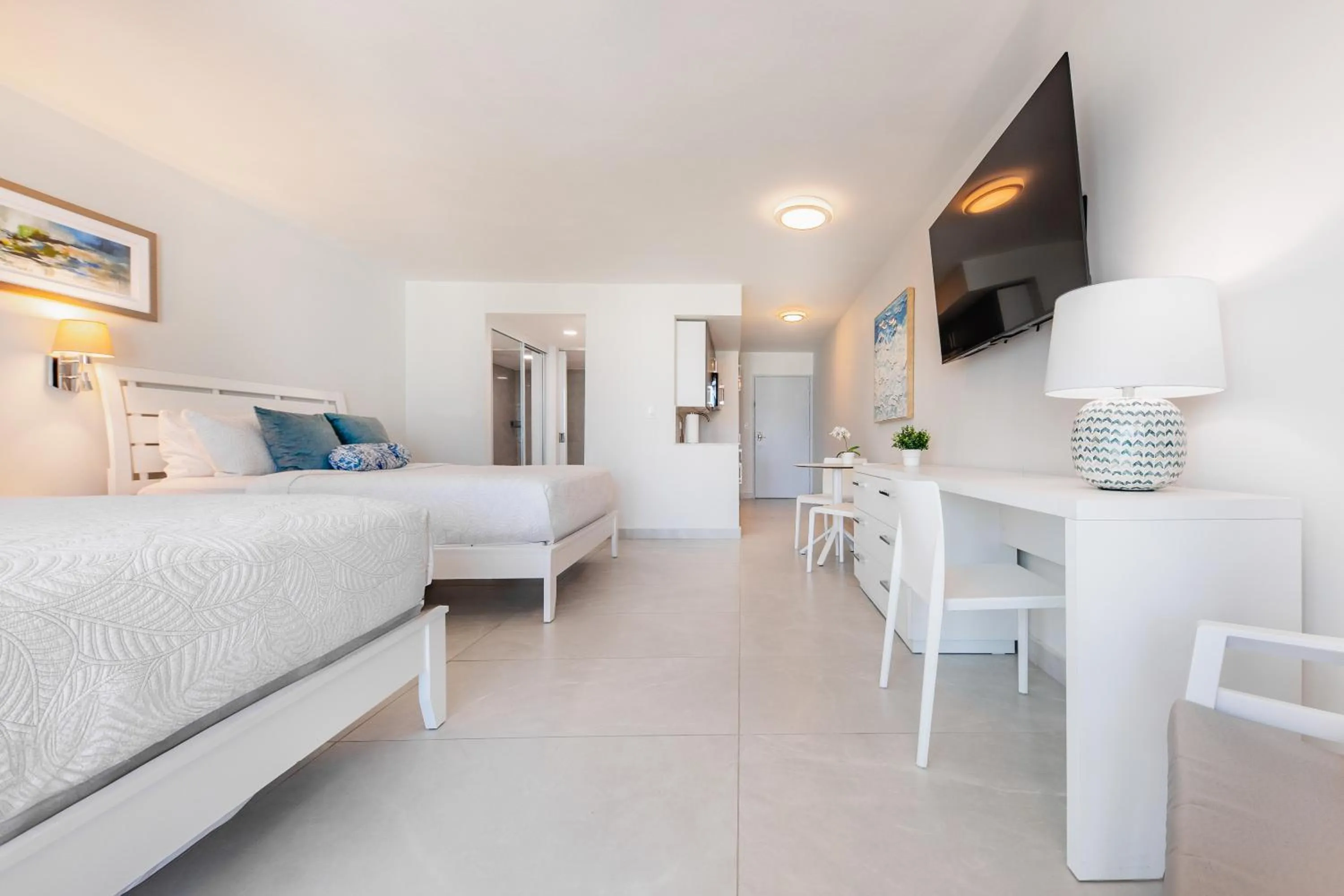 Bed in ESJ Towers by Chana