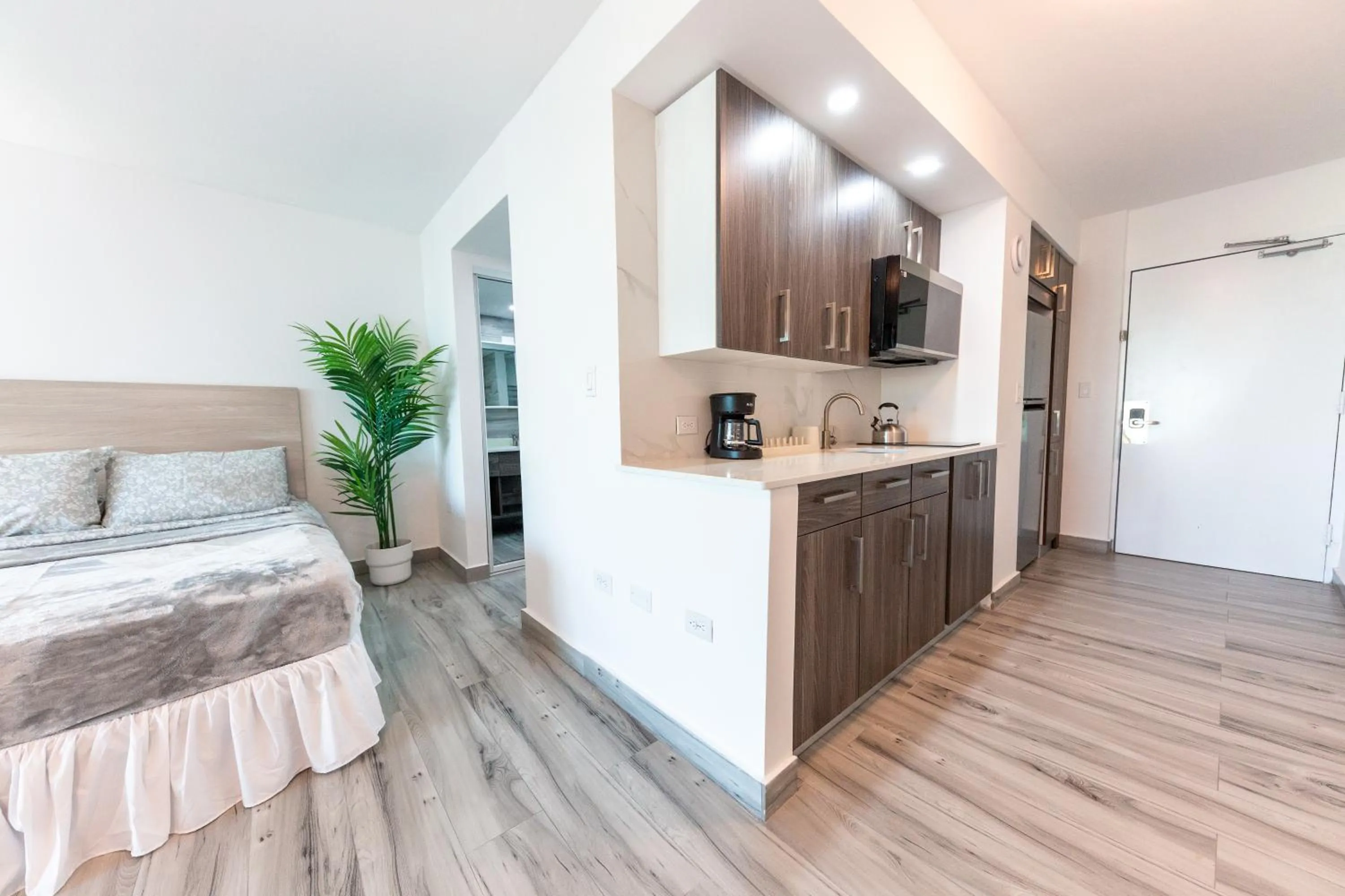 Bed in ESJ Towers by Chana