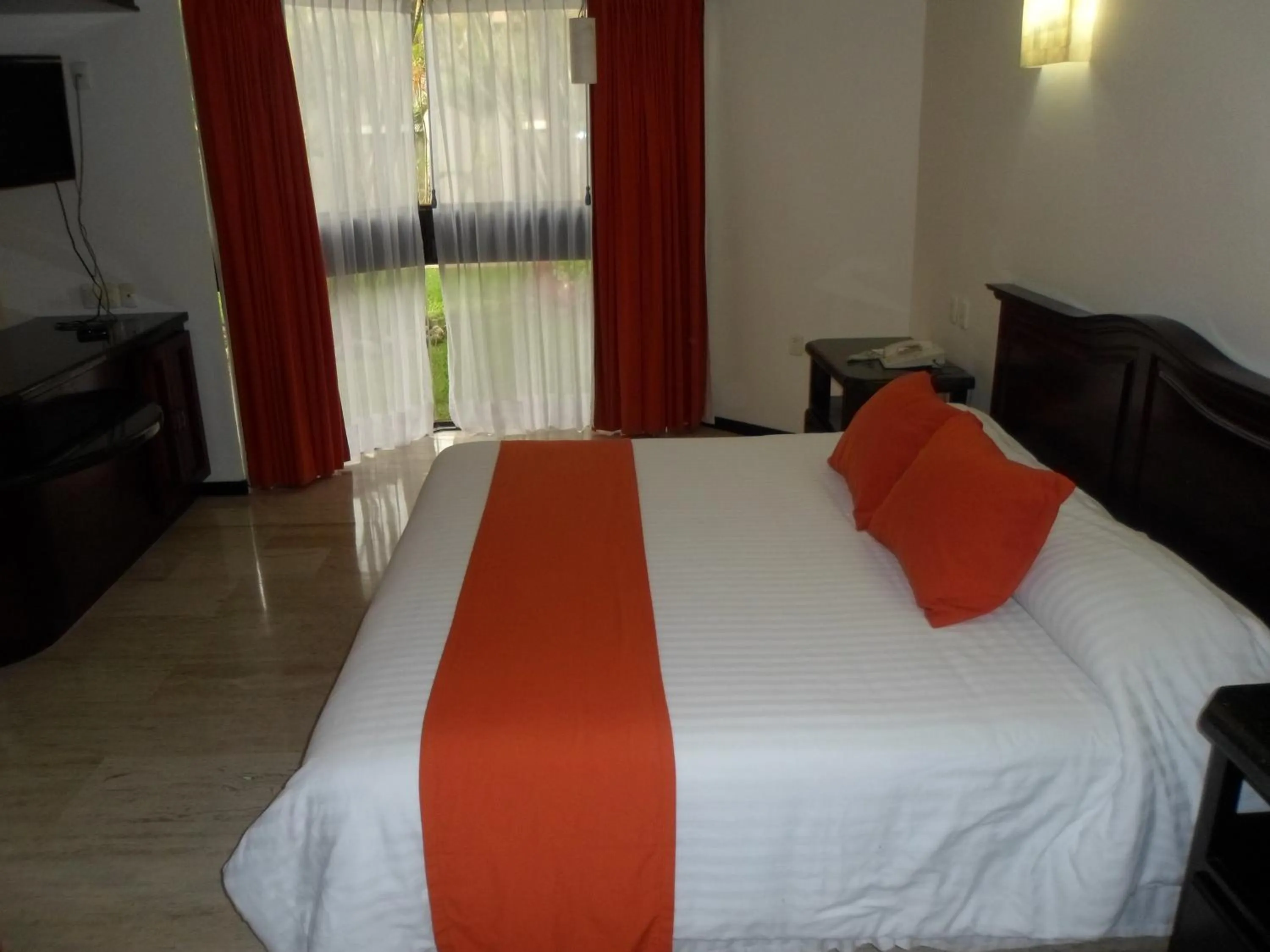 Bed in Hotel Poza Rica Inn