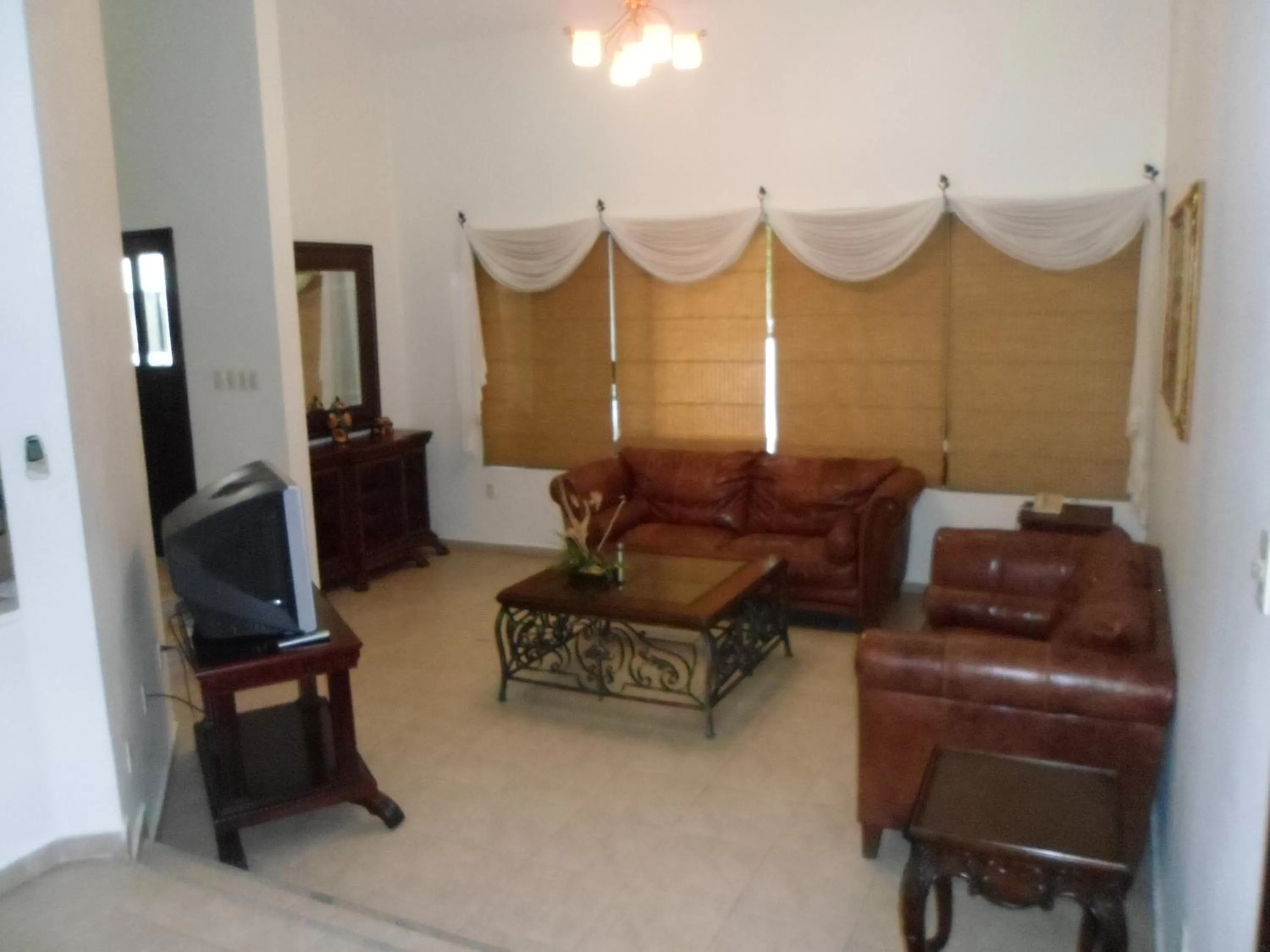 Seating area in Hotel Poza Rica Inn