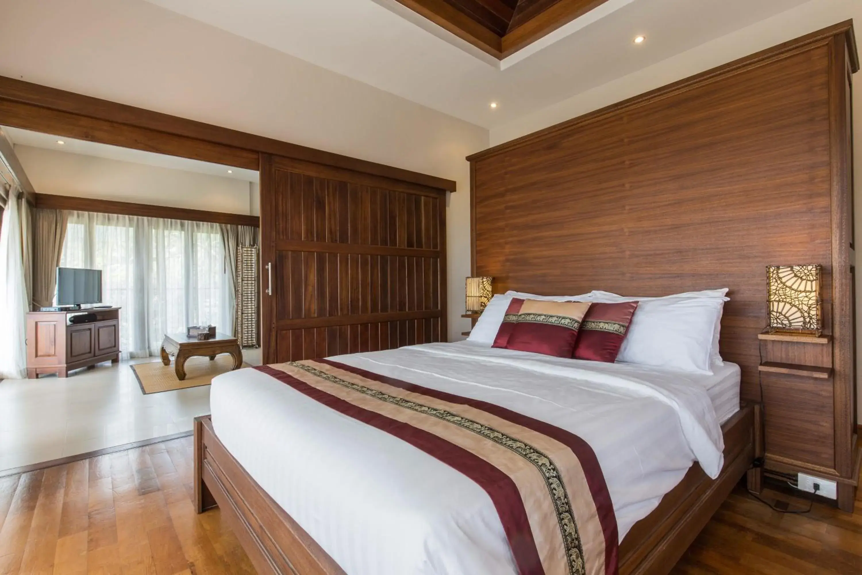 Bed in Koh Phangan Pavilions Serviced Apartments Bed in Koh Phangan Pavilions Serviced Apartments