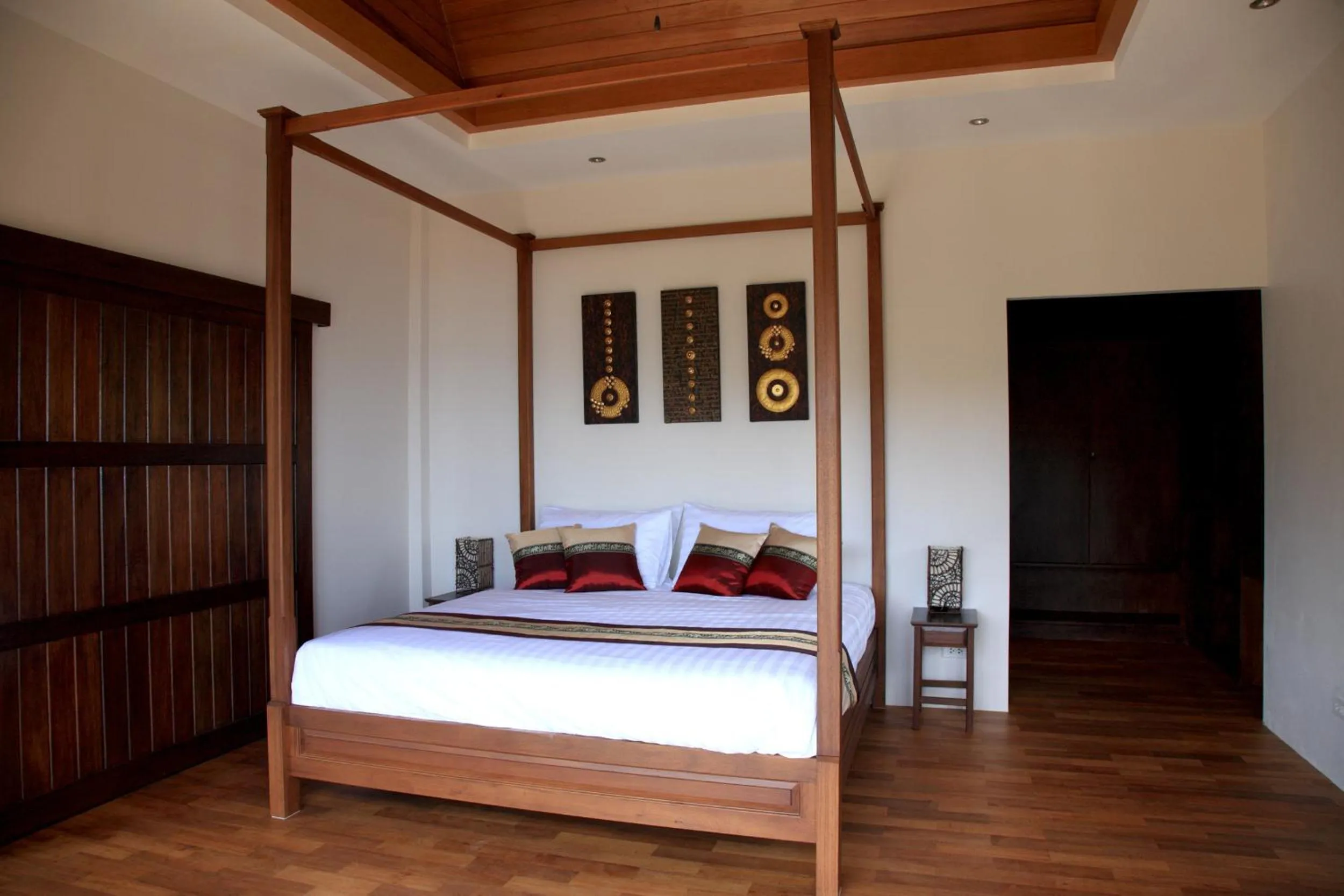 Bed in Koh Phangan Pavilions Serviced Apartments