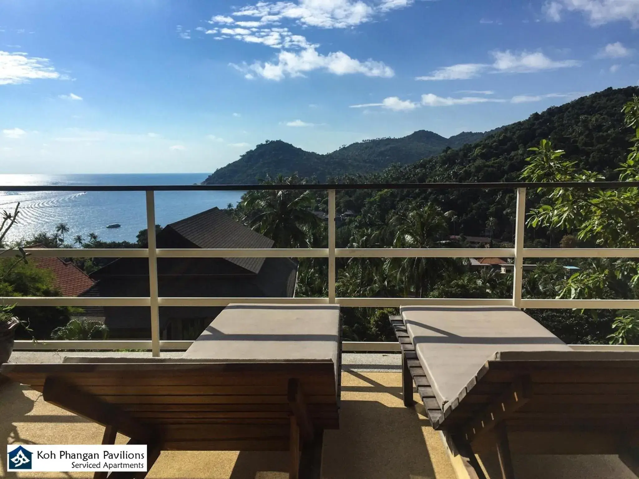 Property building in Koh Phangan Pavilions Serviced Apartments Property building in Koh Phangan Pavilions Serviced Apartments