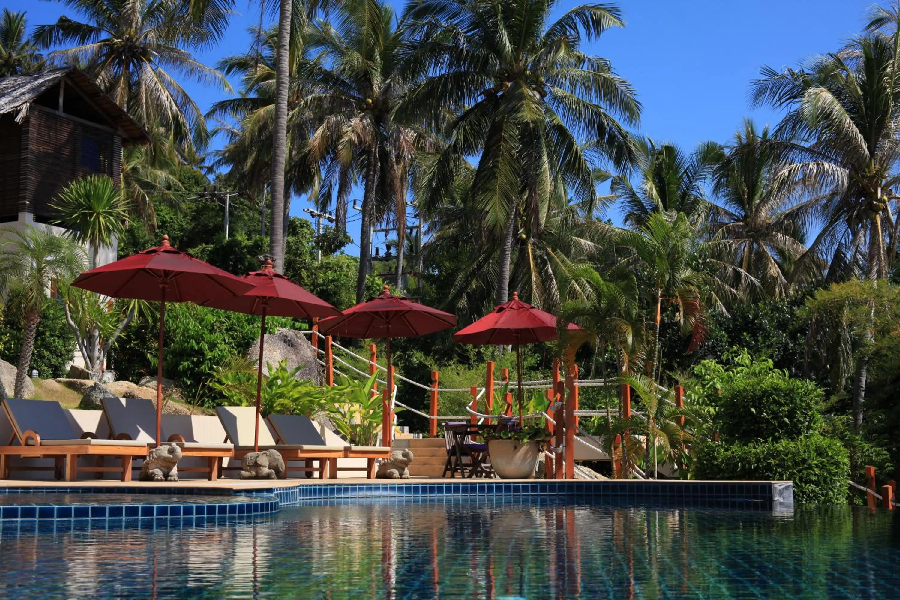 Swimming pool in Koh Phangan Pavilions Serviced Apartments