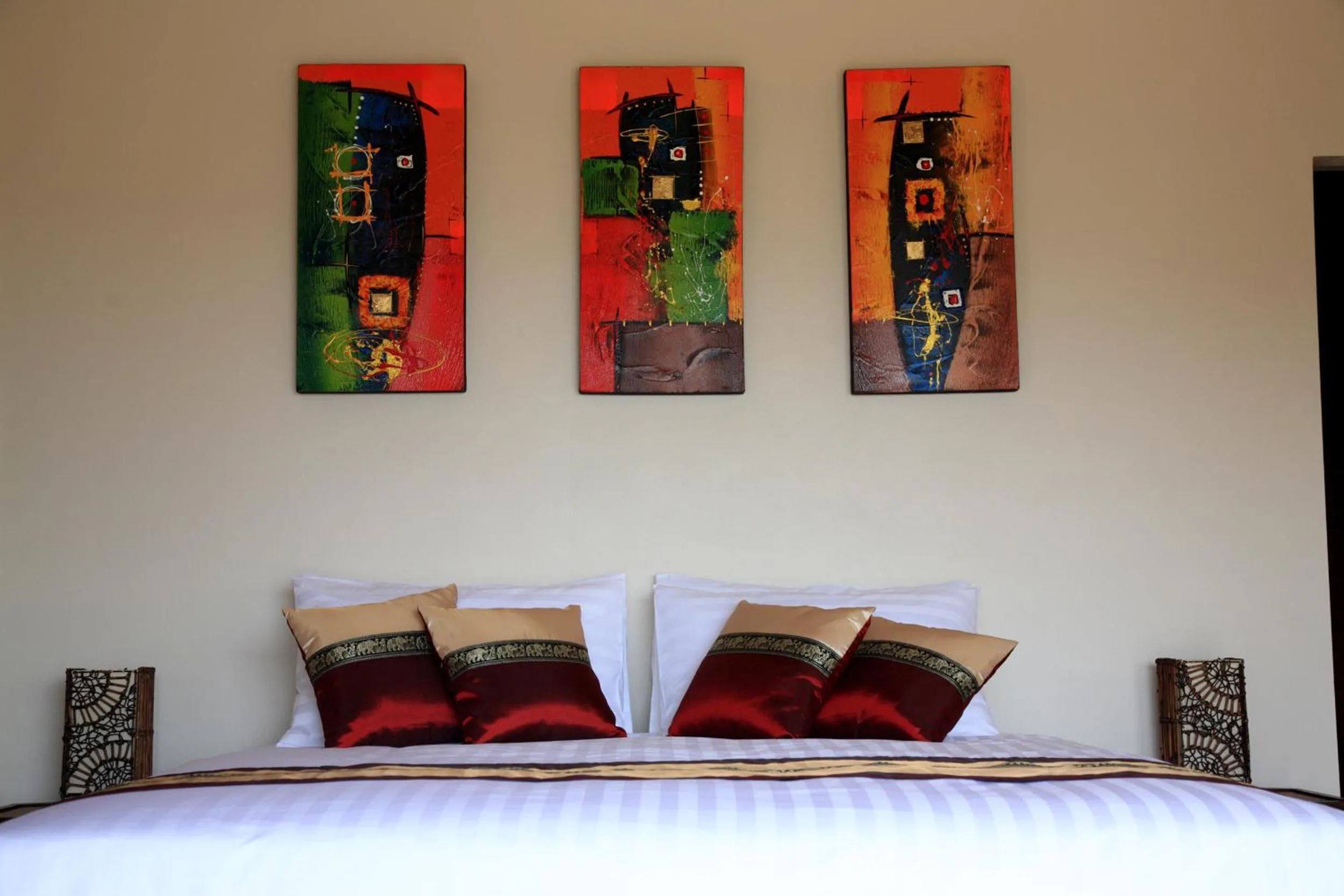 Bed in Koh Phangan Pavilions Serviced Apartments