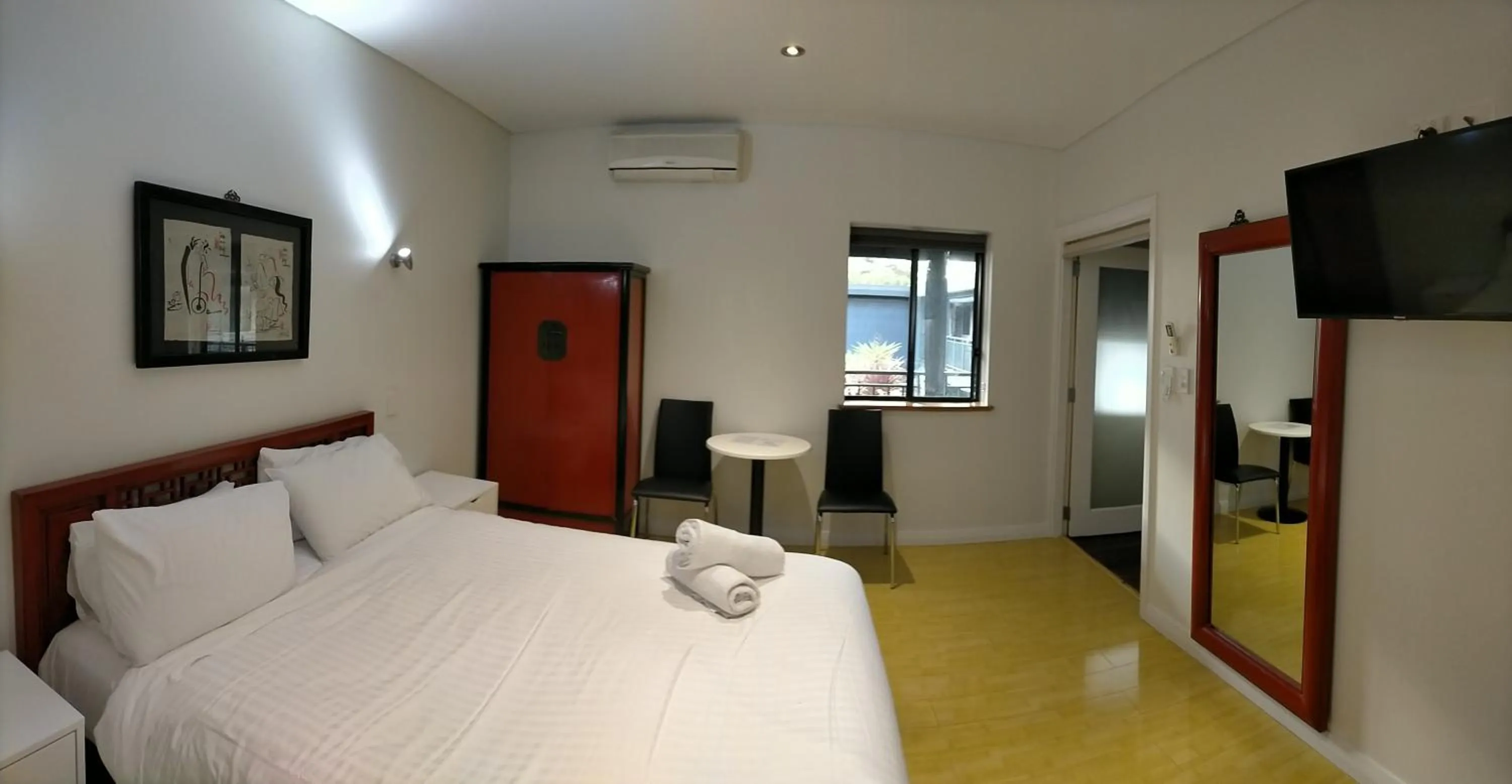 Bed in Dunsborough Bay Village Resort Suites