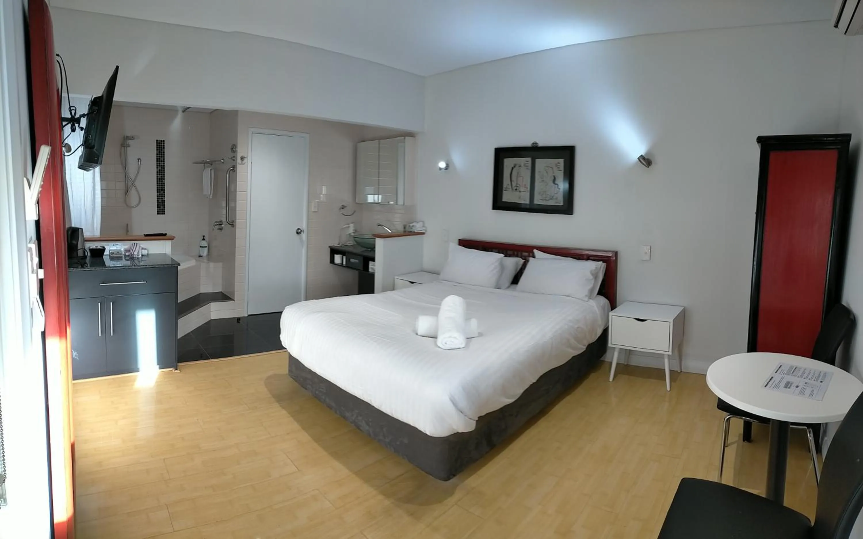 Bed in Dunsborough Bay Village Resort Suites