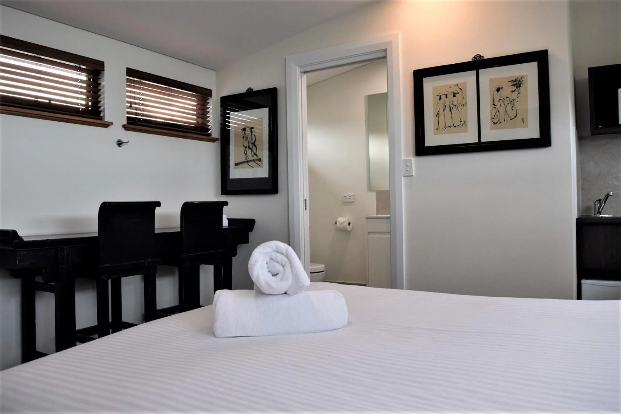 Bed in Dunsborough Bay Village Resort Suites