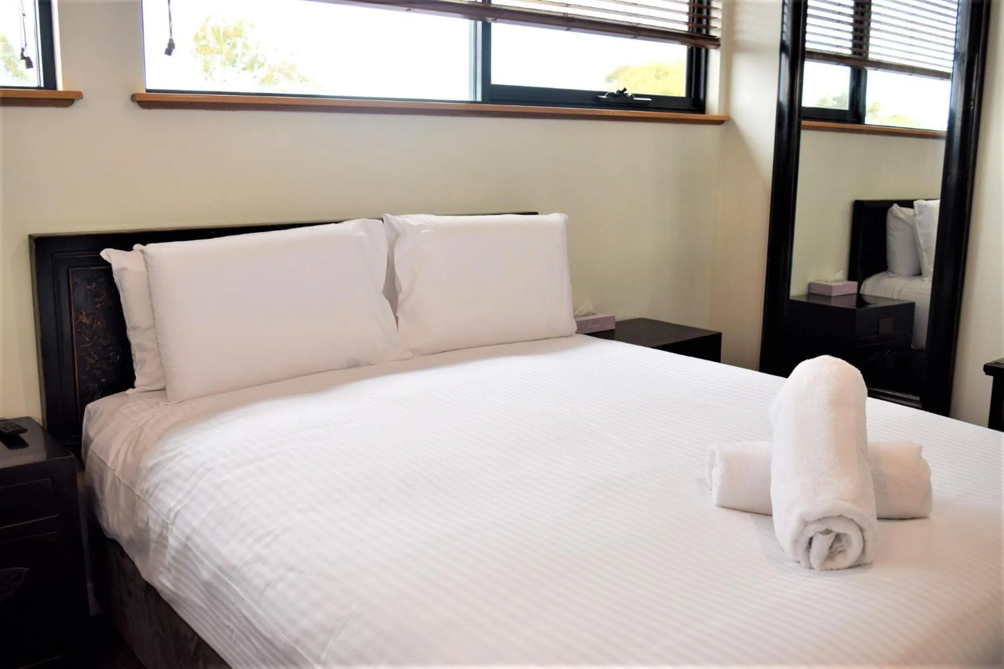 Bed in Dunsborough Bay Village Resort Suites