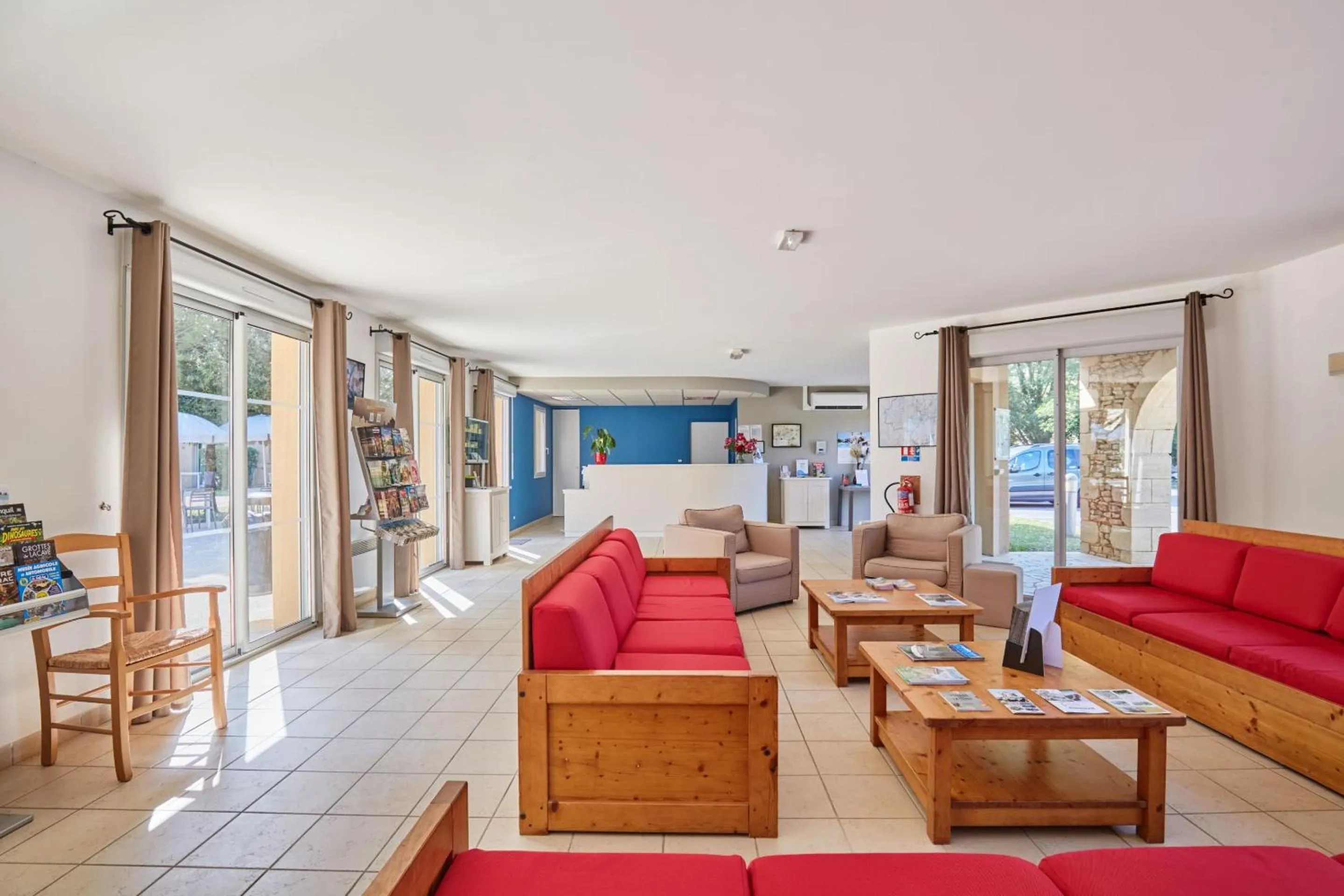 Lobby or reception in Résidence Odalys Le Hameau du Moulin