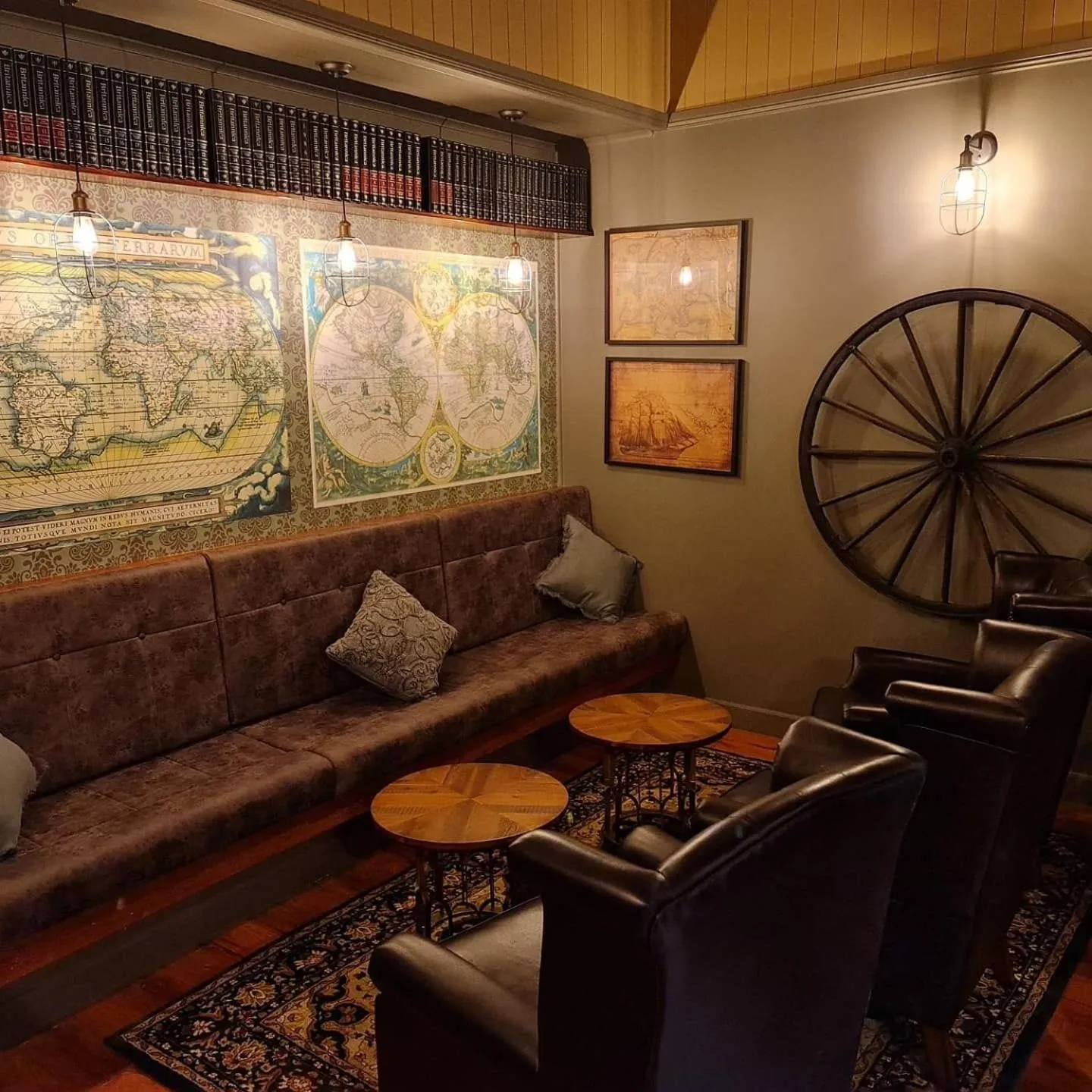 Property building in Biloela Hotel