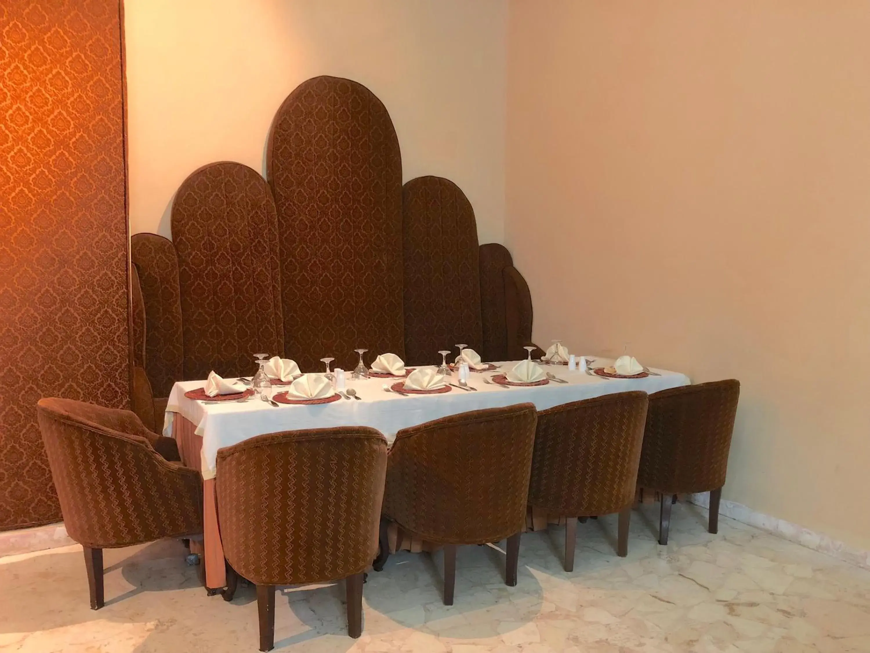 Restaurant/places to eat in Jamaica Palace Hotel Restaurant/places to eat in Jamaica Palace Hotel