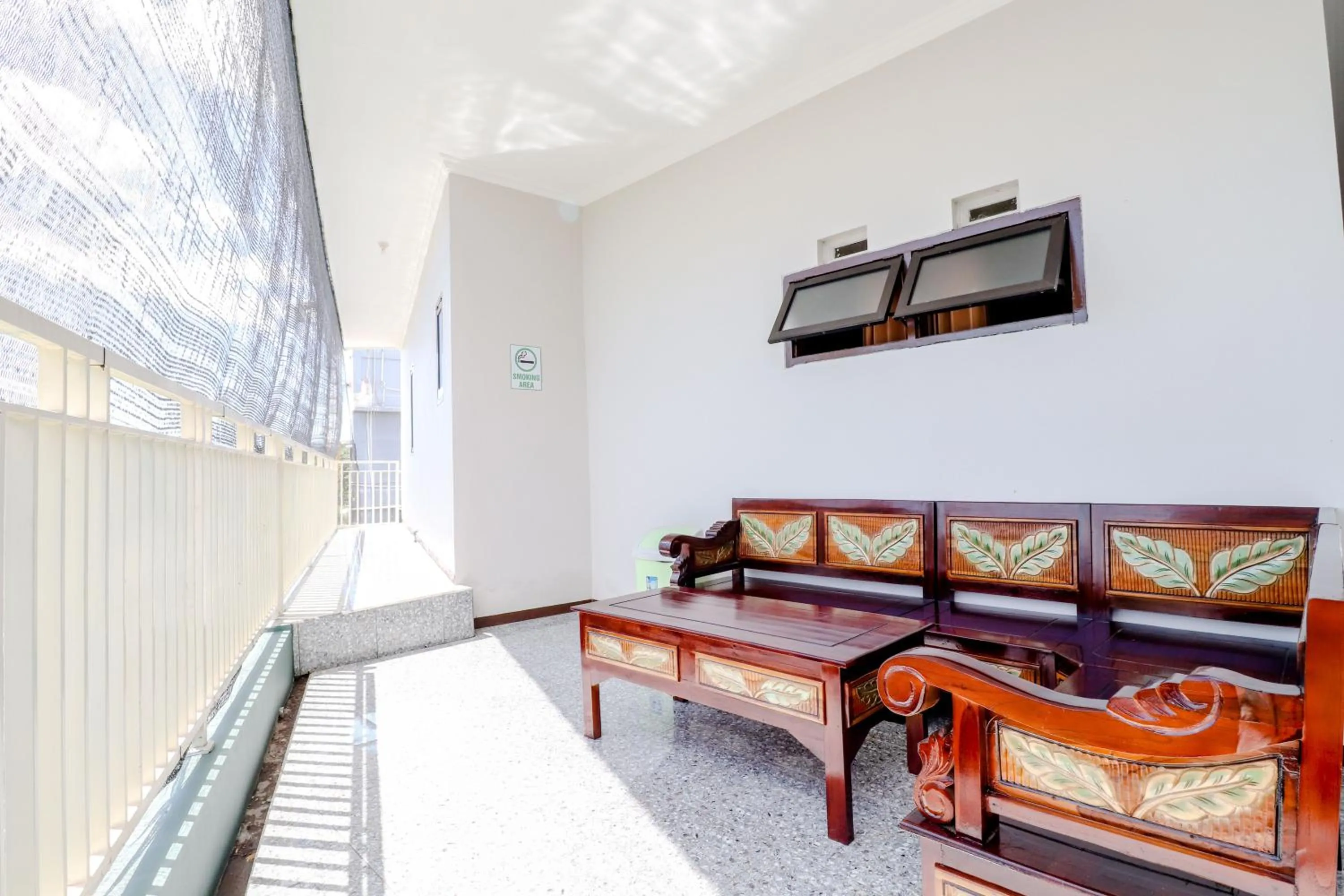 Seating area in Guesthouse Nusa Indah Syariah 2