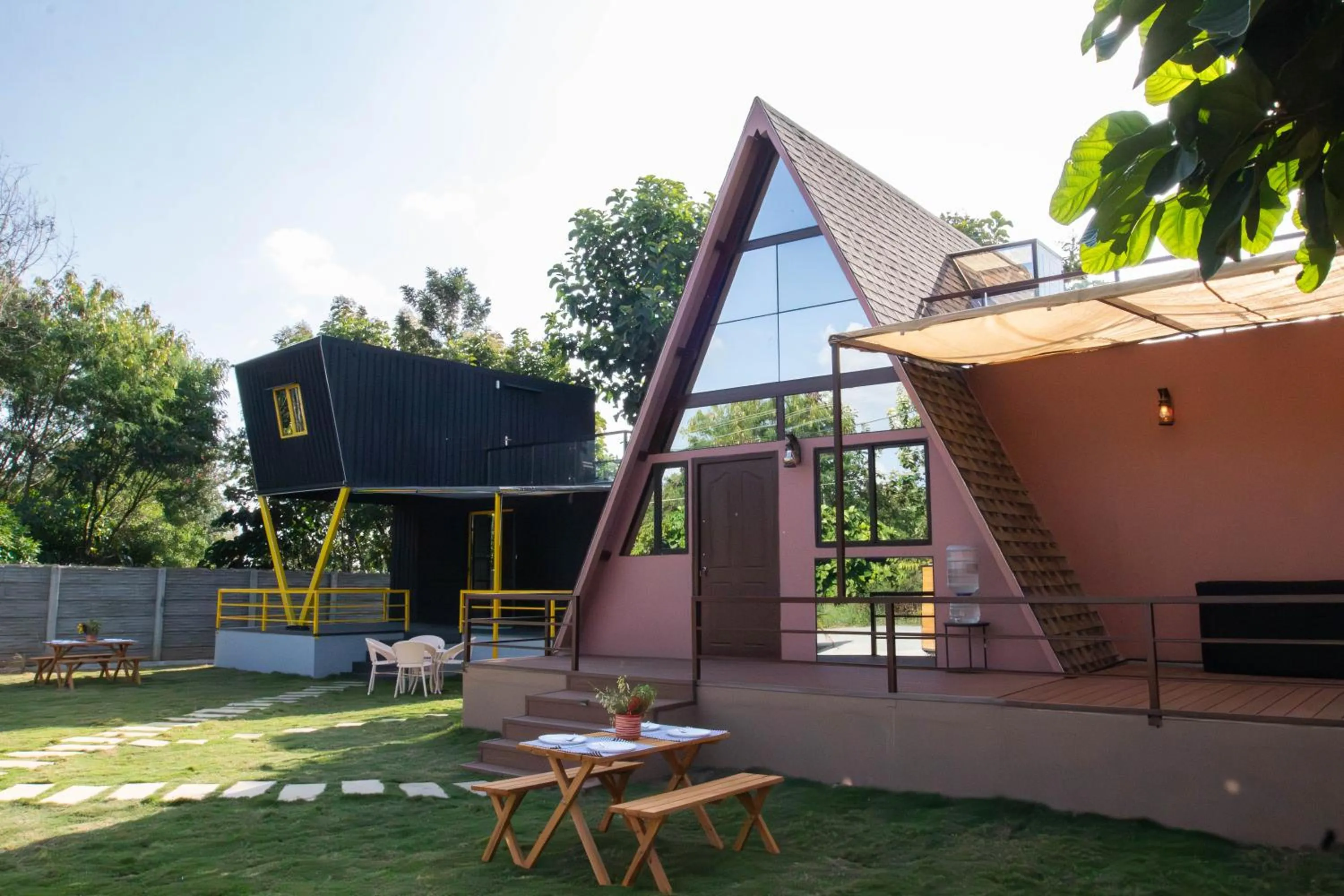 16 Bedouin Private Pool Villa