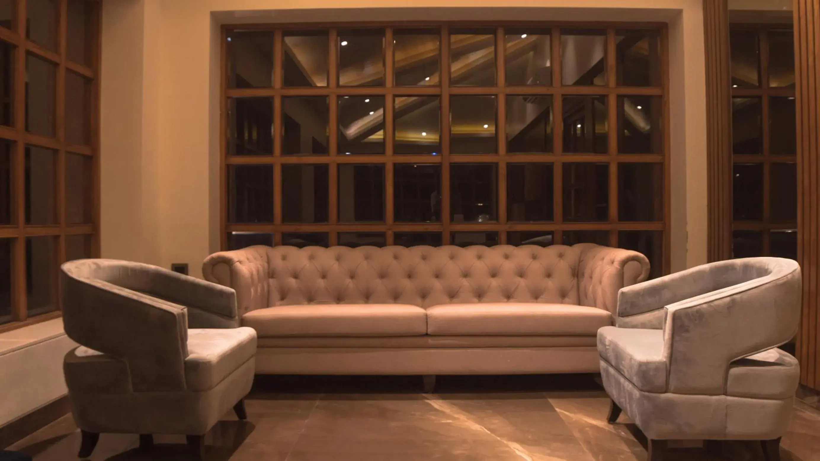 Lobby or reception in Regenta Place Green Leaf Mahabaleshwar Lobby or reception in Regenta Place Green Leaf Mahabaleshwar