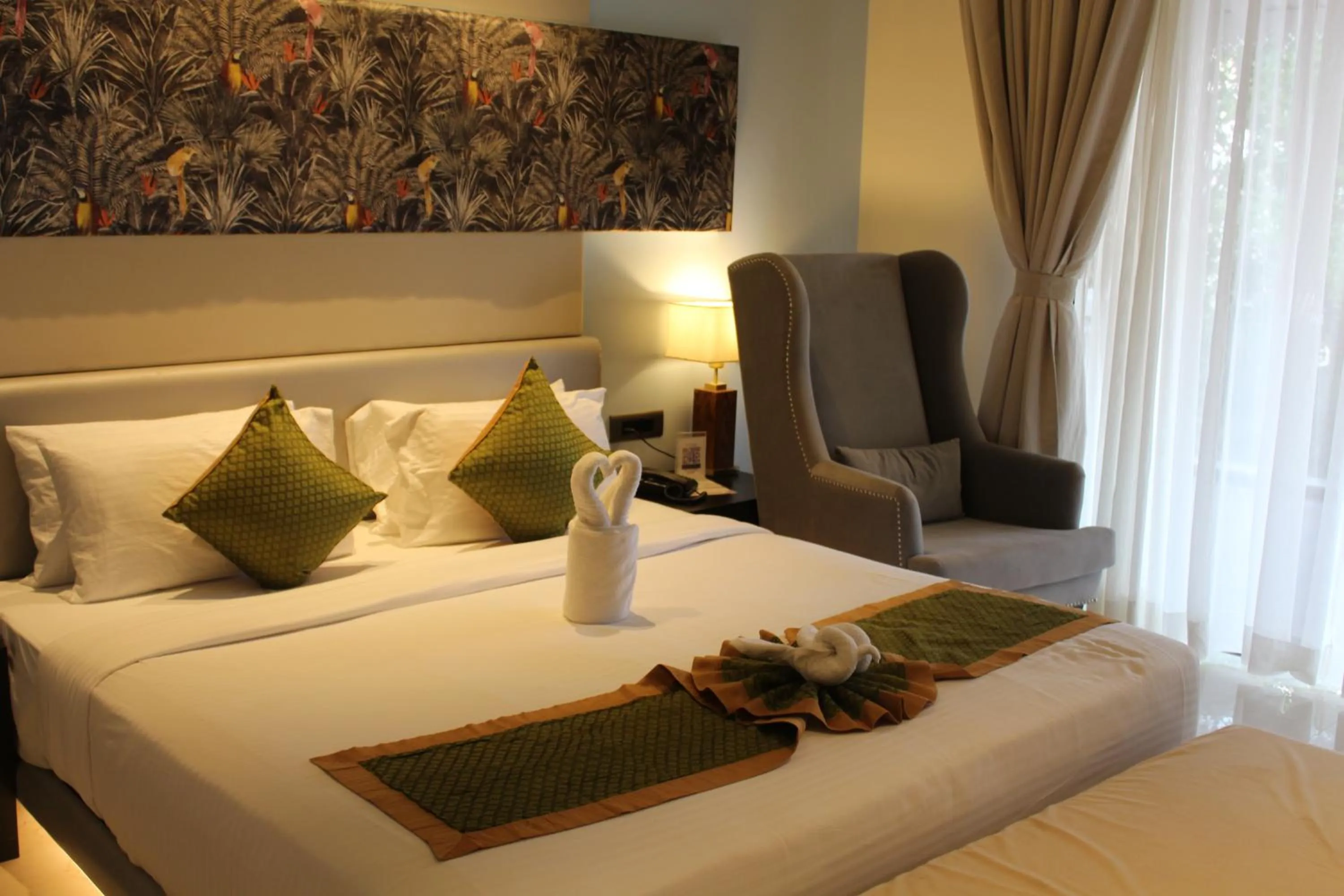 Bed in Regenta Place Green Leaf Mahabaleshwar