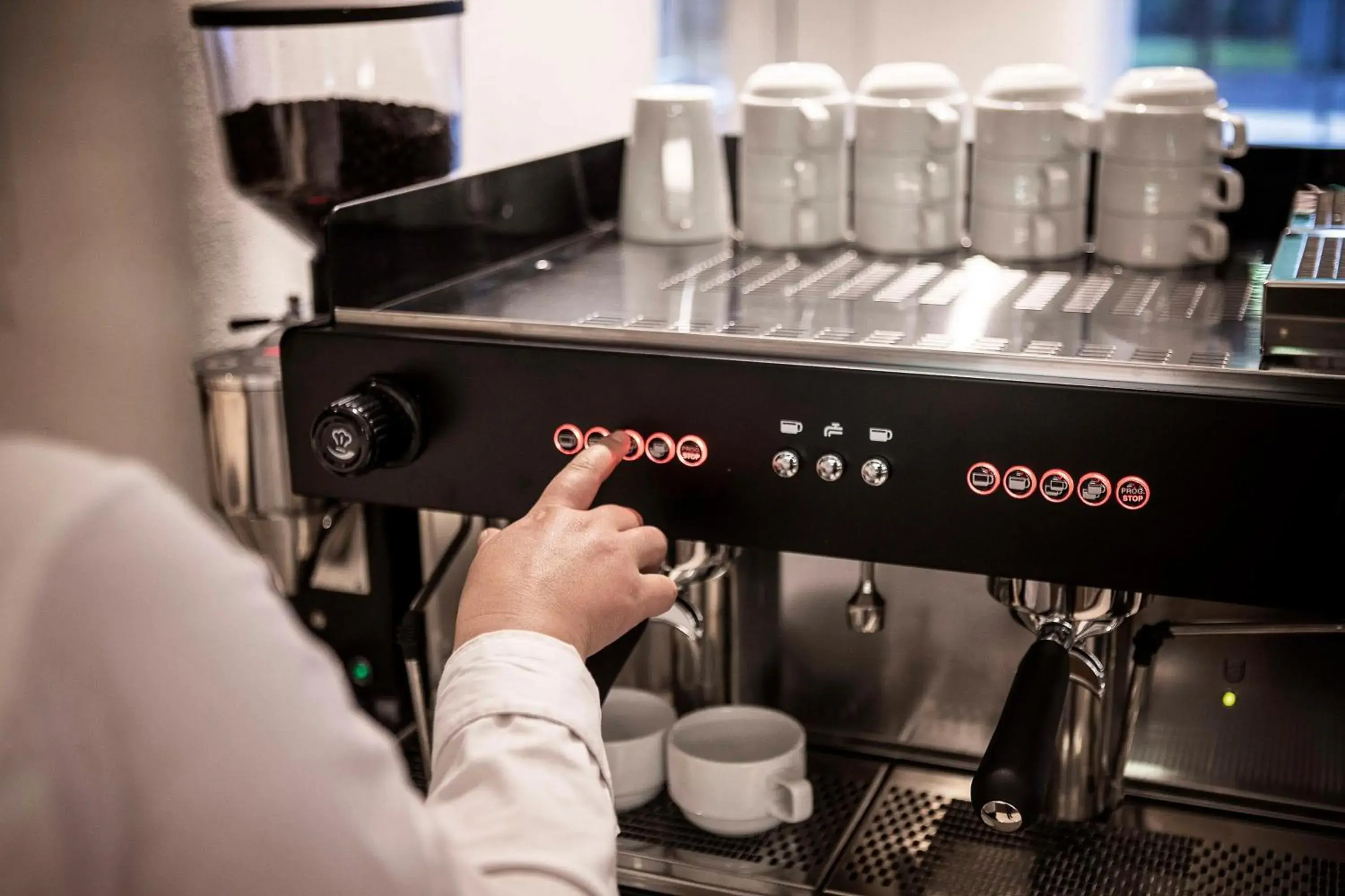 Food and drinks in Adina Apartment Hotel Melbourne Southbank Food and drinks in Adina Apartment Hotel Melbourne Southbank