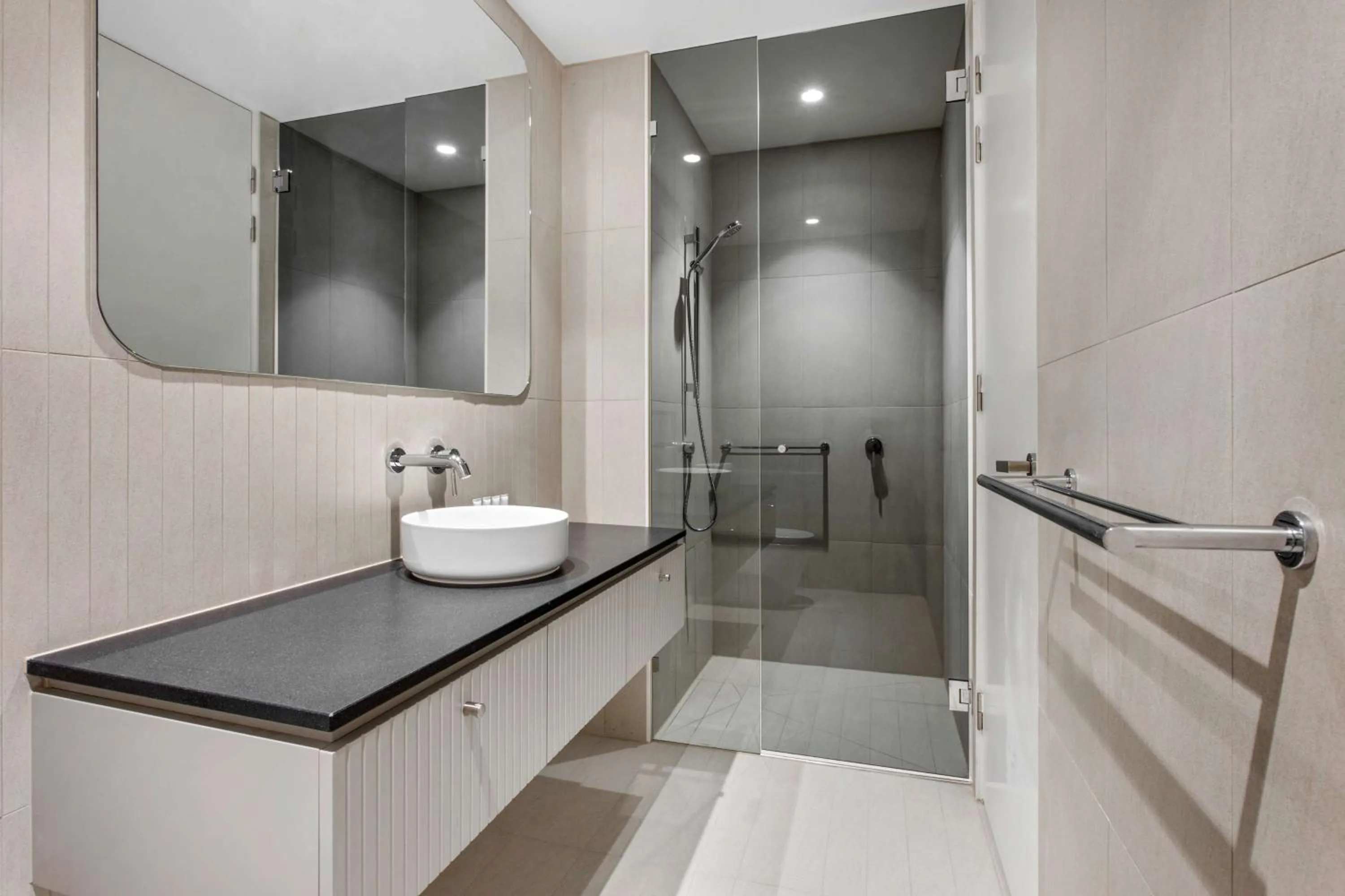 Toilet in Adina Apartment Hotel Melbourne Southbank