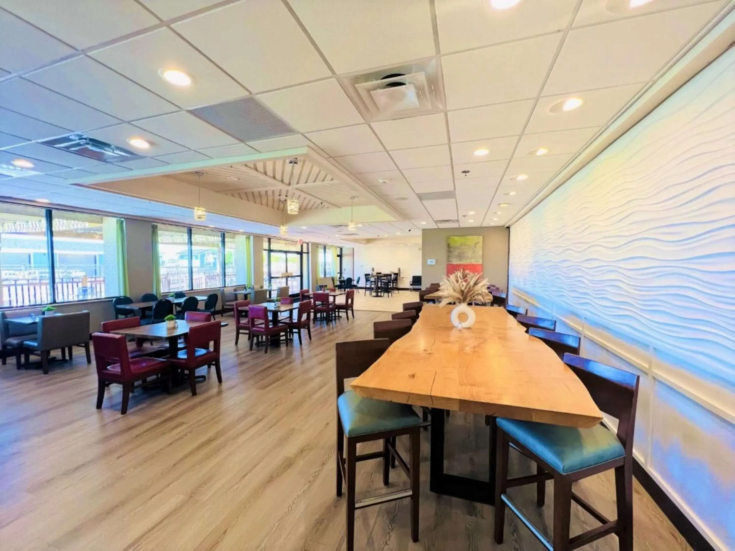Restaurant/places to eat in DoubleTree by Hilton Atlantic Beach Oceanfront Restaurant/places to eat in DoubleTree by Hilton Atlantic Beach Oceanfront