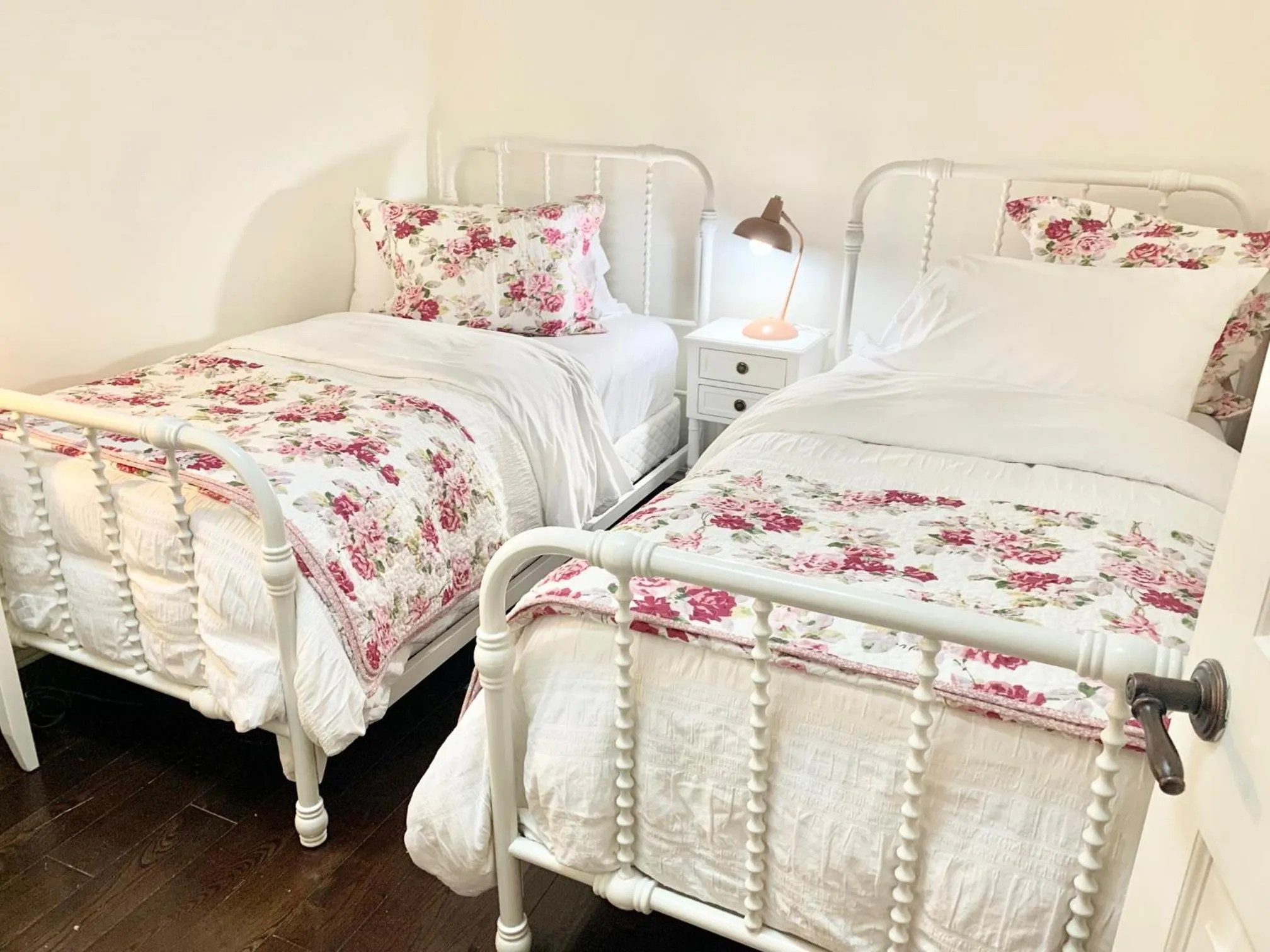 Plantation House Bed & Breakfast