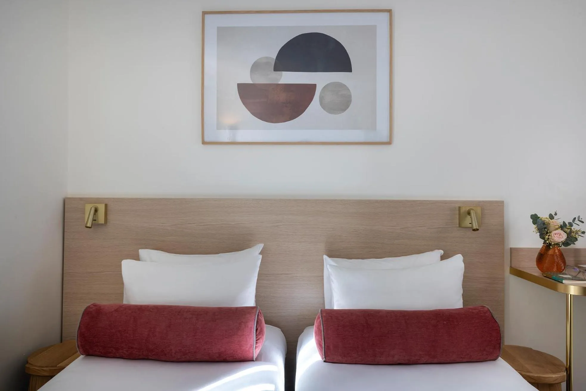 Bedroom, Bed in Le Bailli