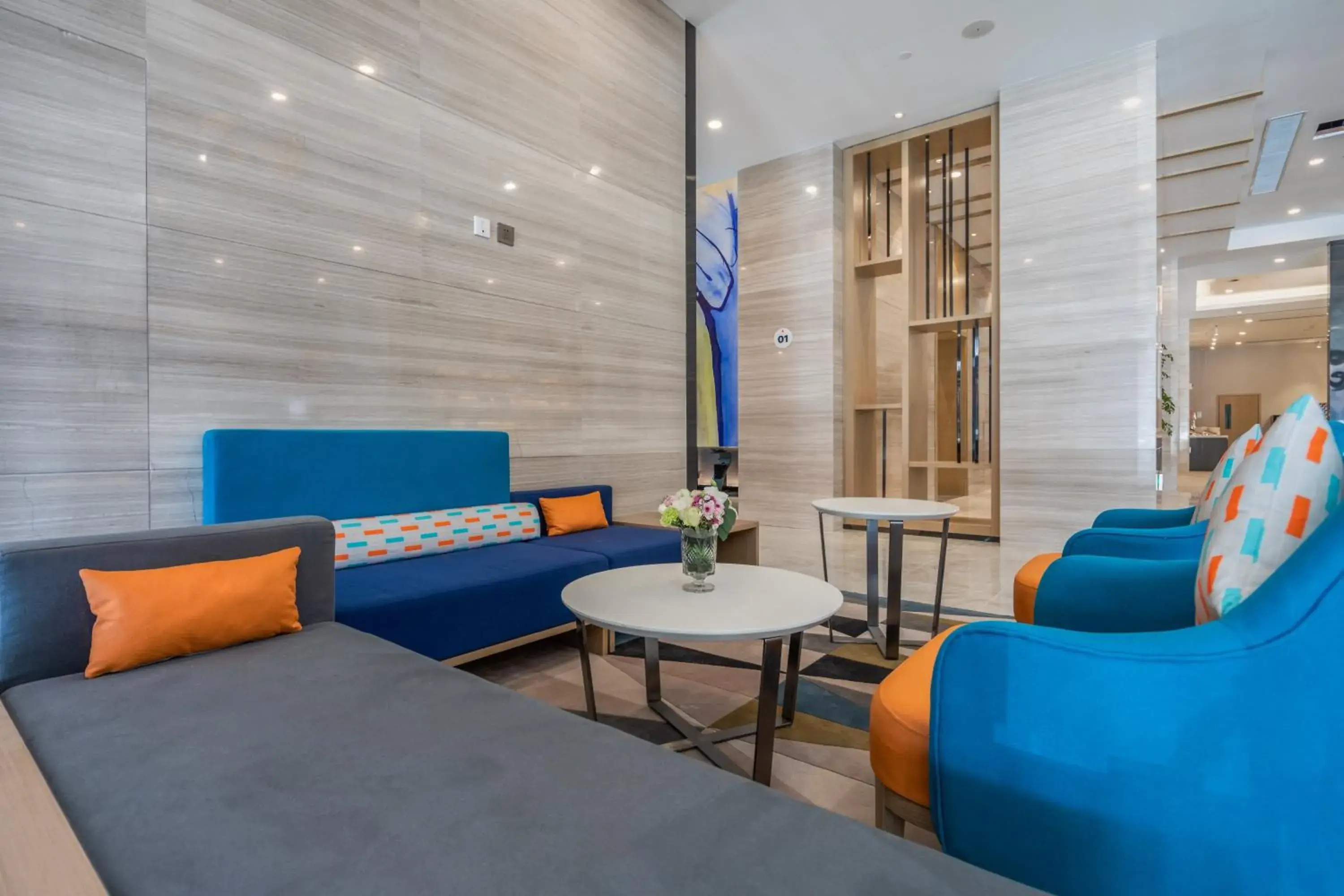 Property building in Holiday Inn Express Kaifeng City Center by IHG Property building in Holiday Inn Express Kaifeng City Center by IHG