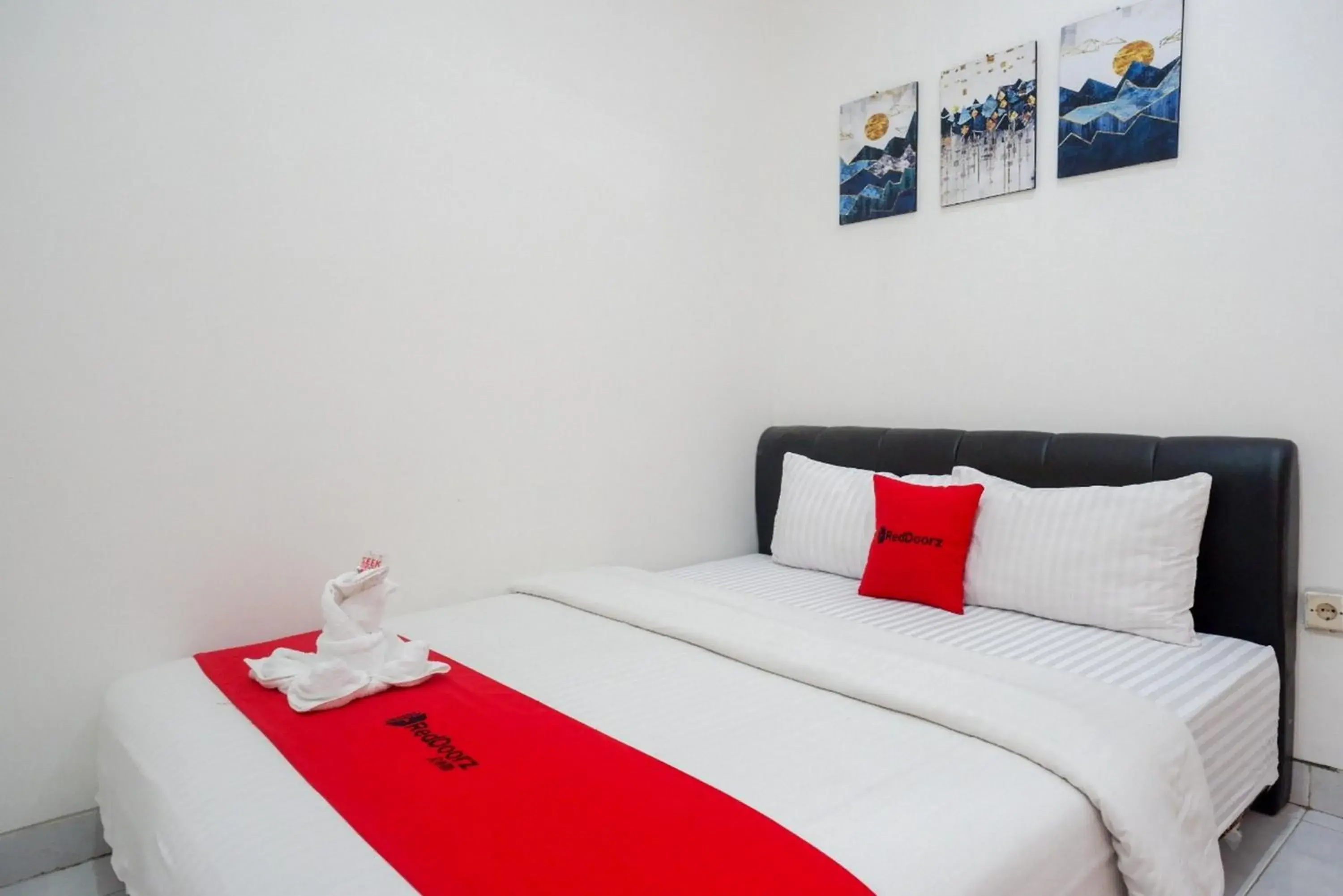 Bedroom, Bed in RedDoorz near Affandi Gejayan 2 Bedroom, Bed in RedDoorz near Affandi Gejayan 2