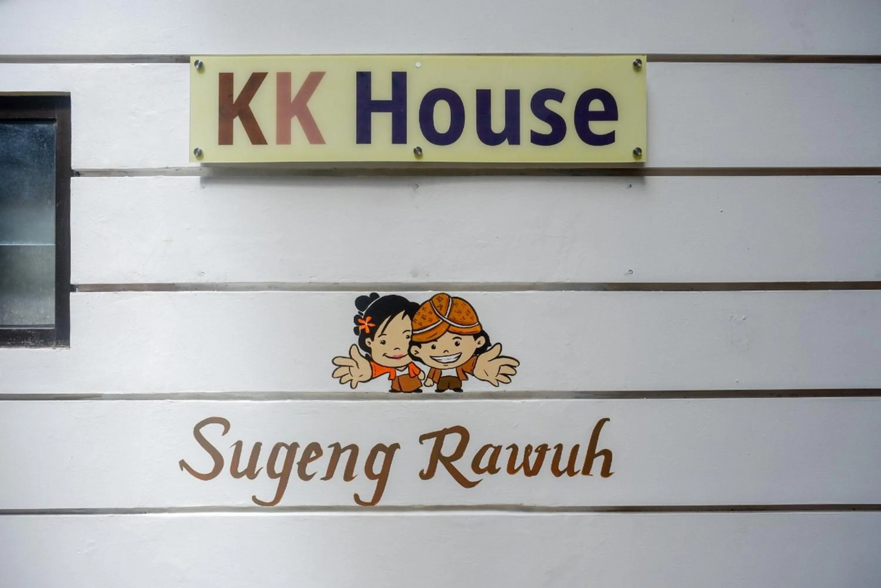 Property logo or sign in RedDoorz near Affandi Gejayan 2
