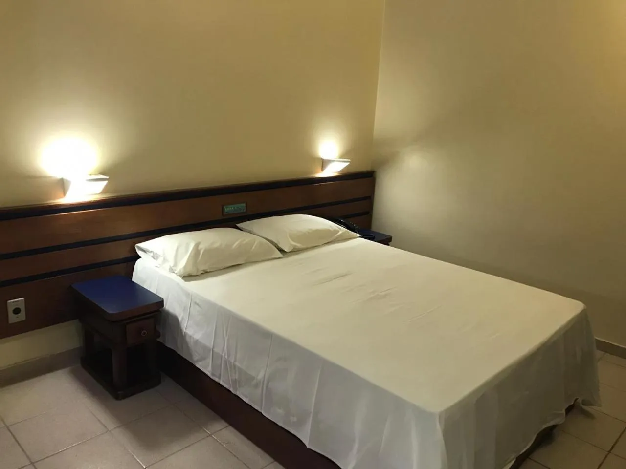 Bed in Oft Plaza Oeste Hotel