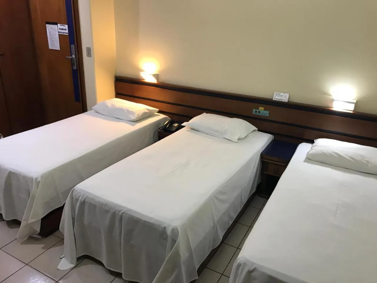 Bed in Oft Plaza Oeste Hotel