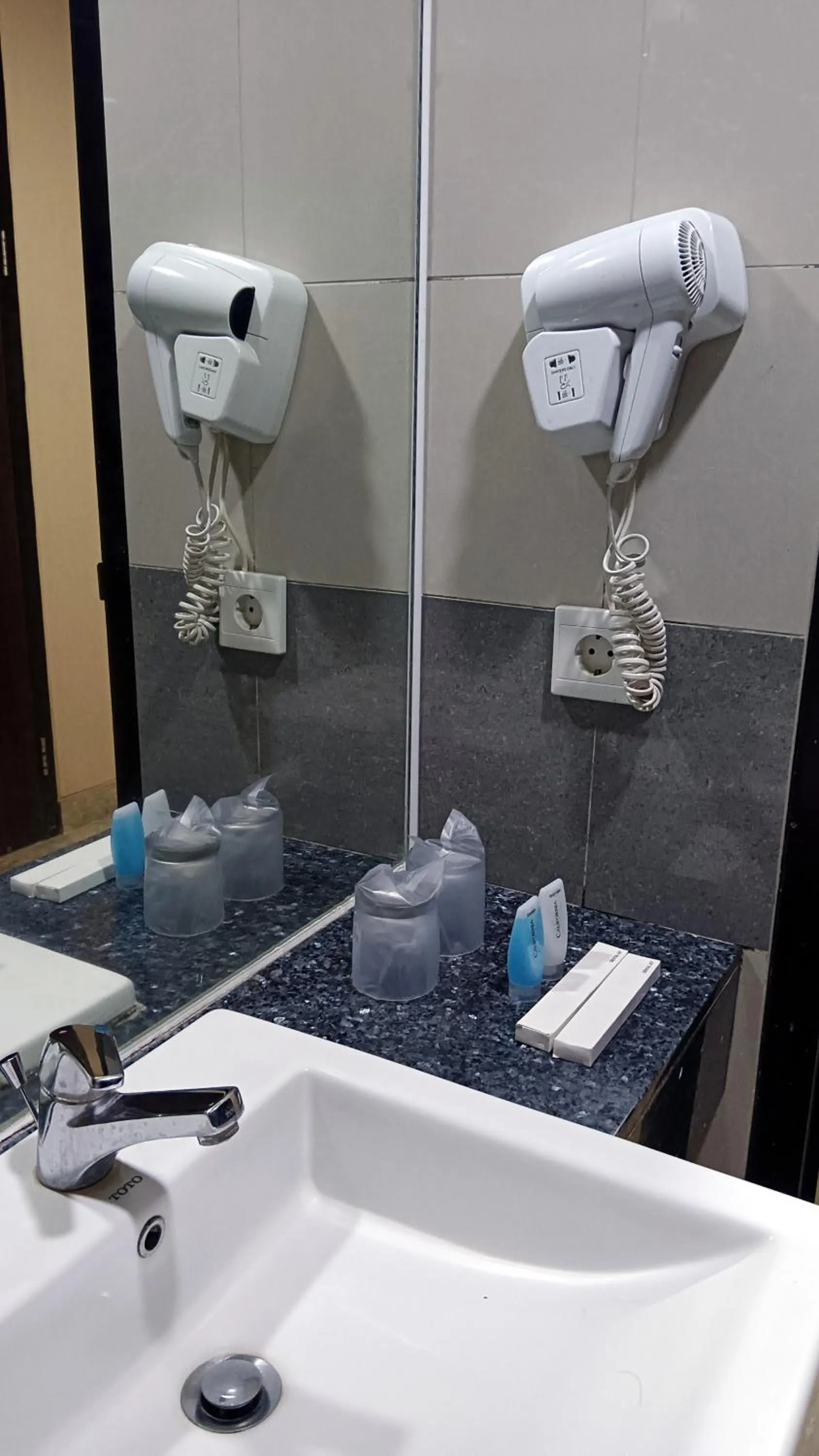 Hotel California Bandung