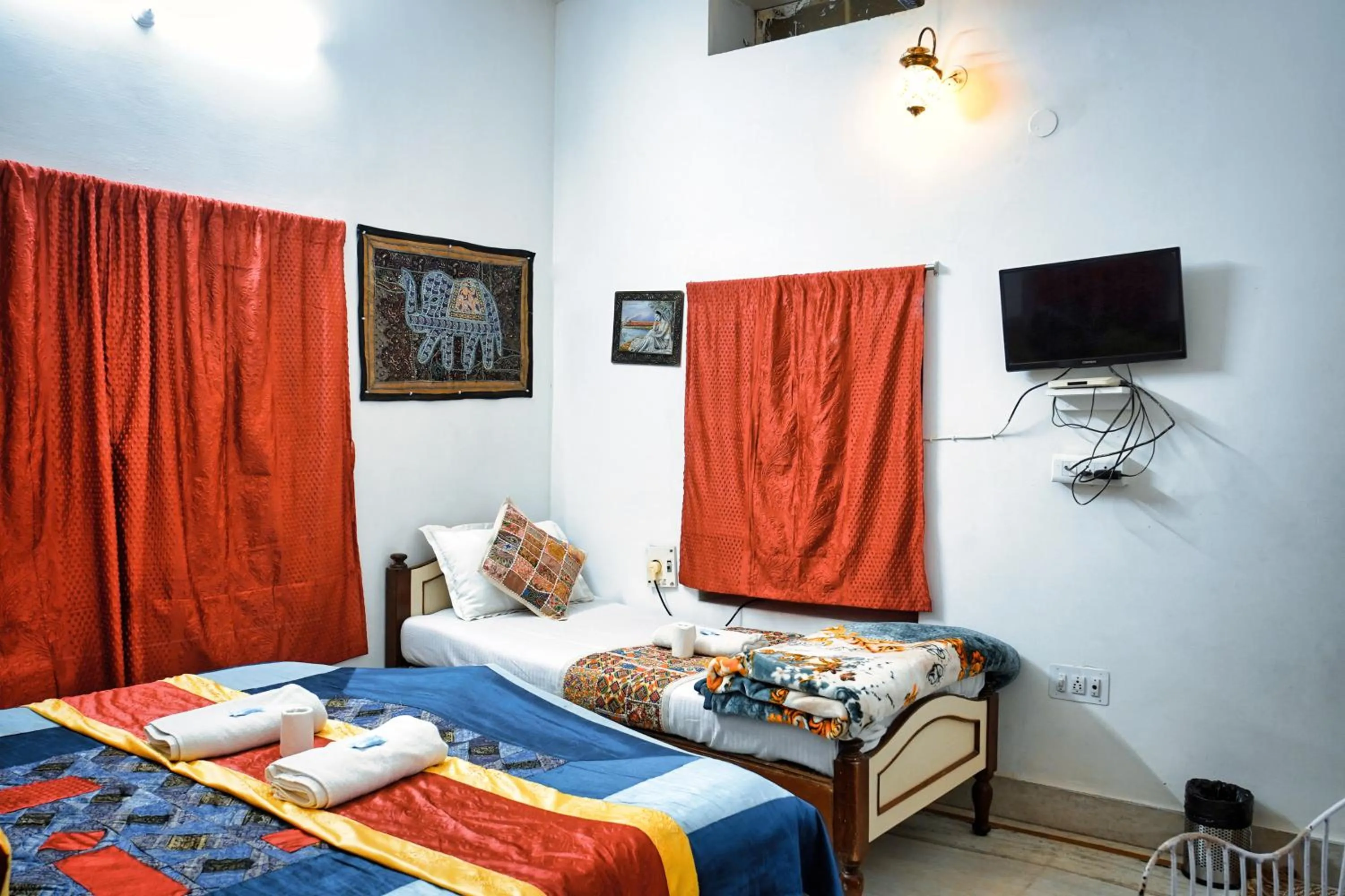 Bed in Hotel The Surya Jaisalmer