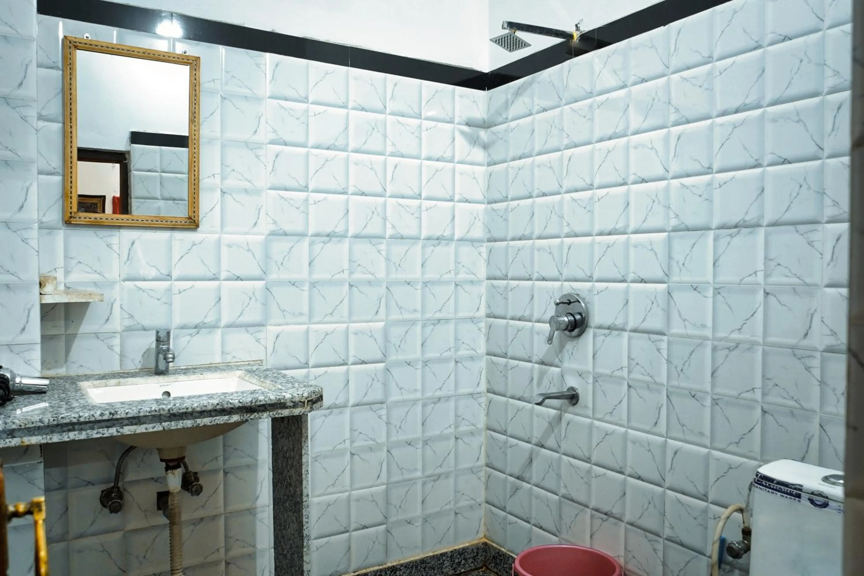 Bathroom in Hotel The Surya Jaisalmer